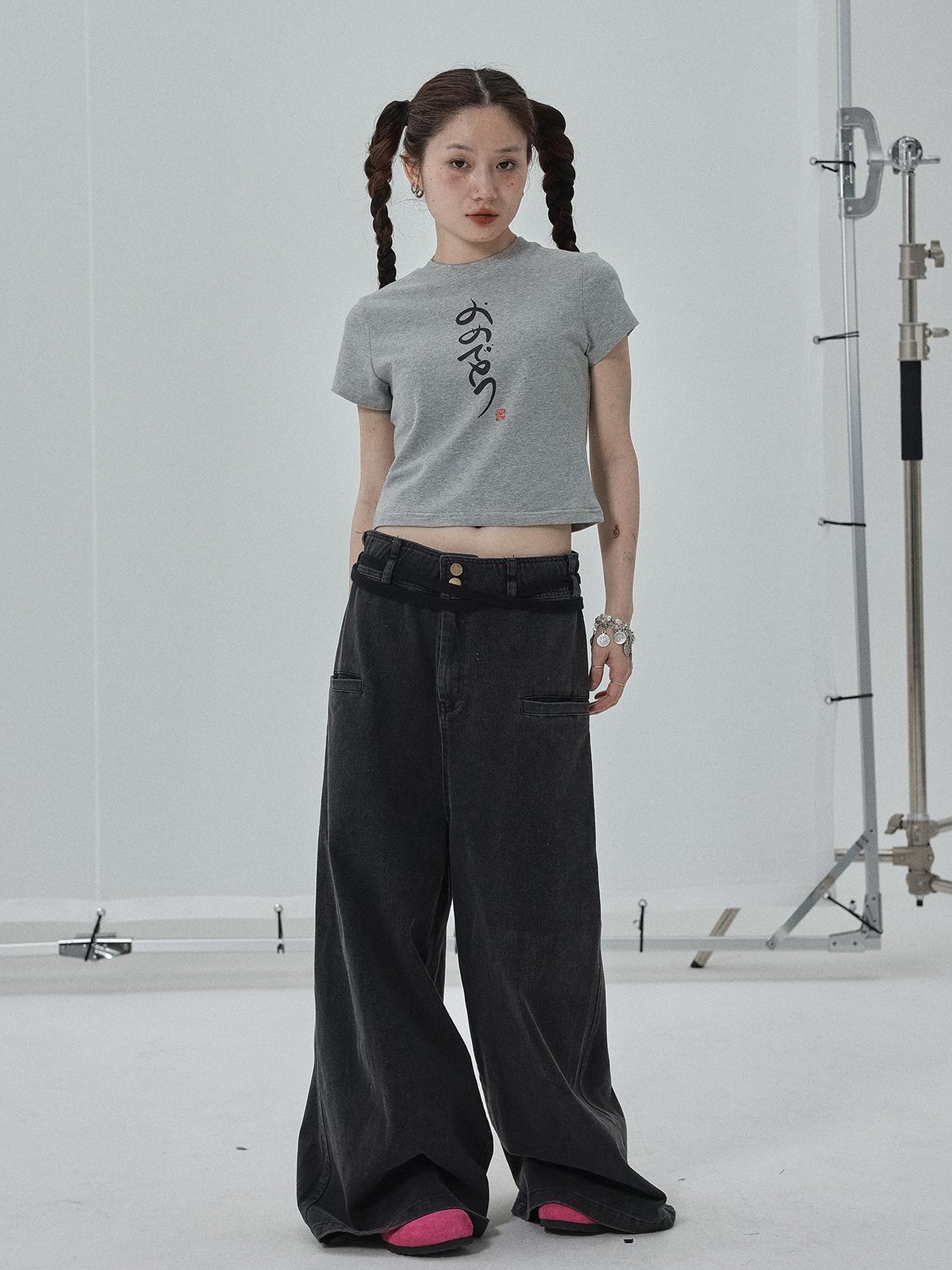 Achihara Summer Slim Fit Tee With Calligraphy Blessing
