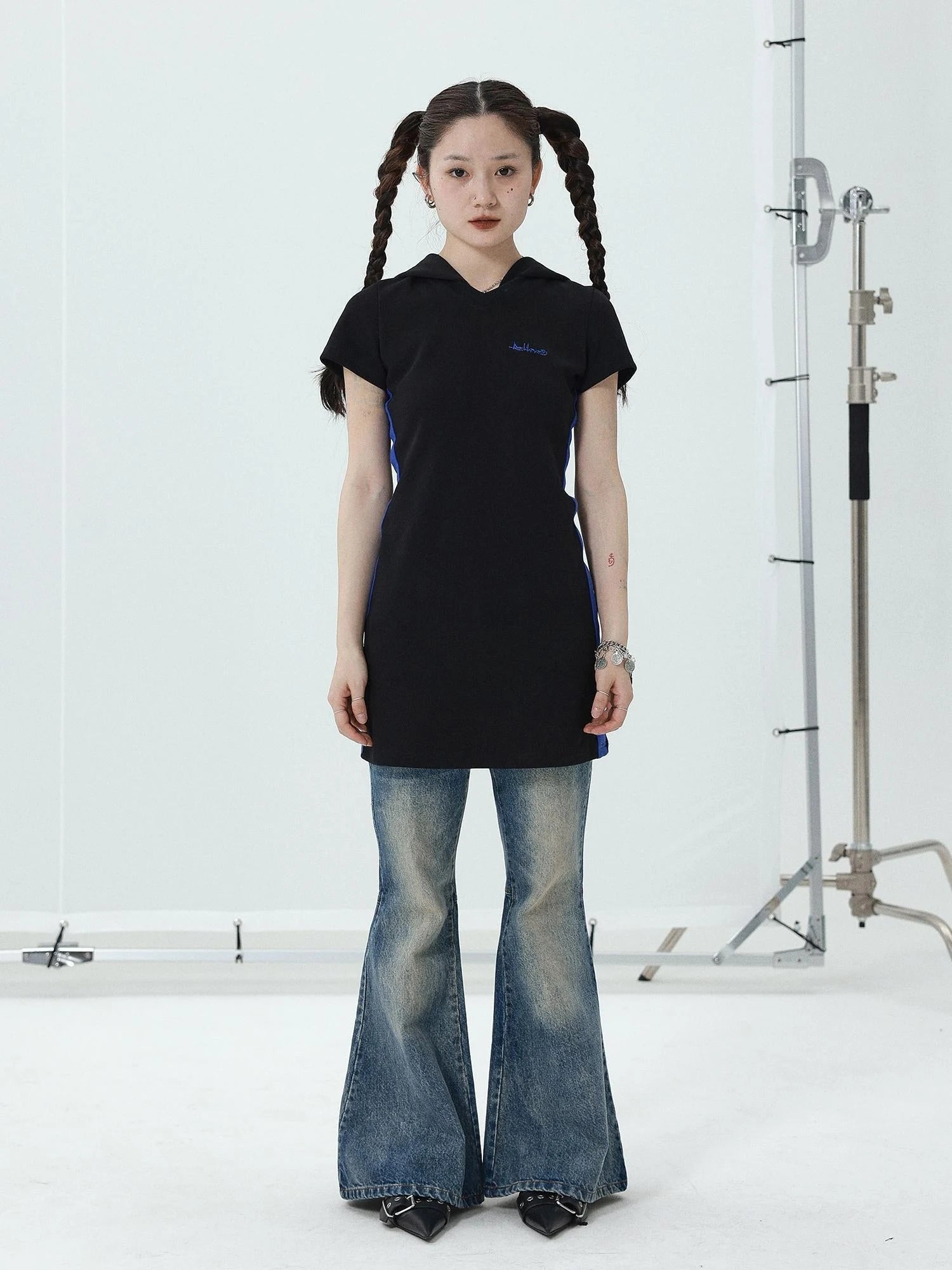 T-shirt Dress with Hood V-neck Slim Fit Black