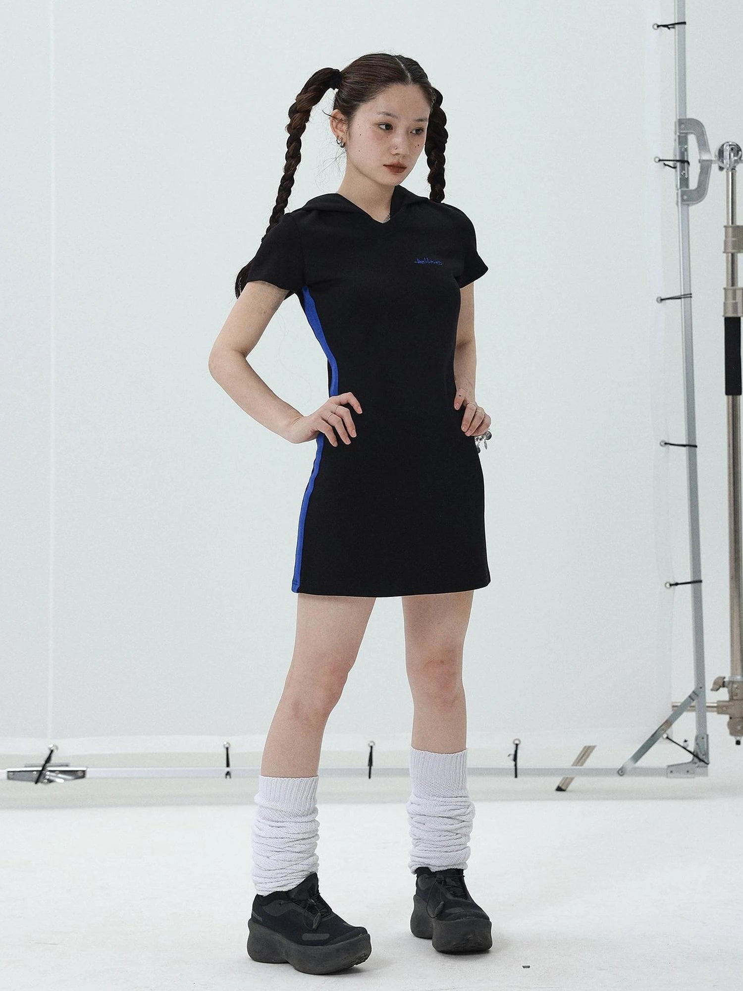 T-shirt Dress with Hood V-neck Slim Fit Black