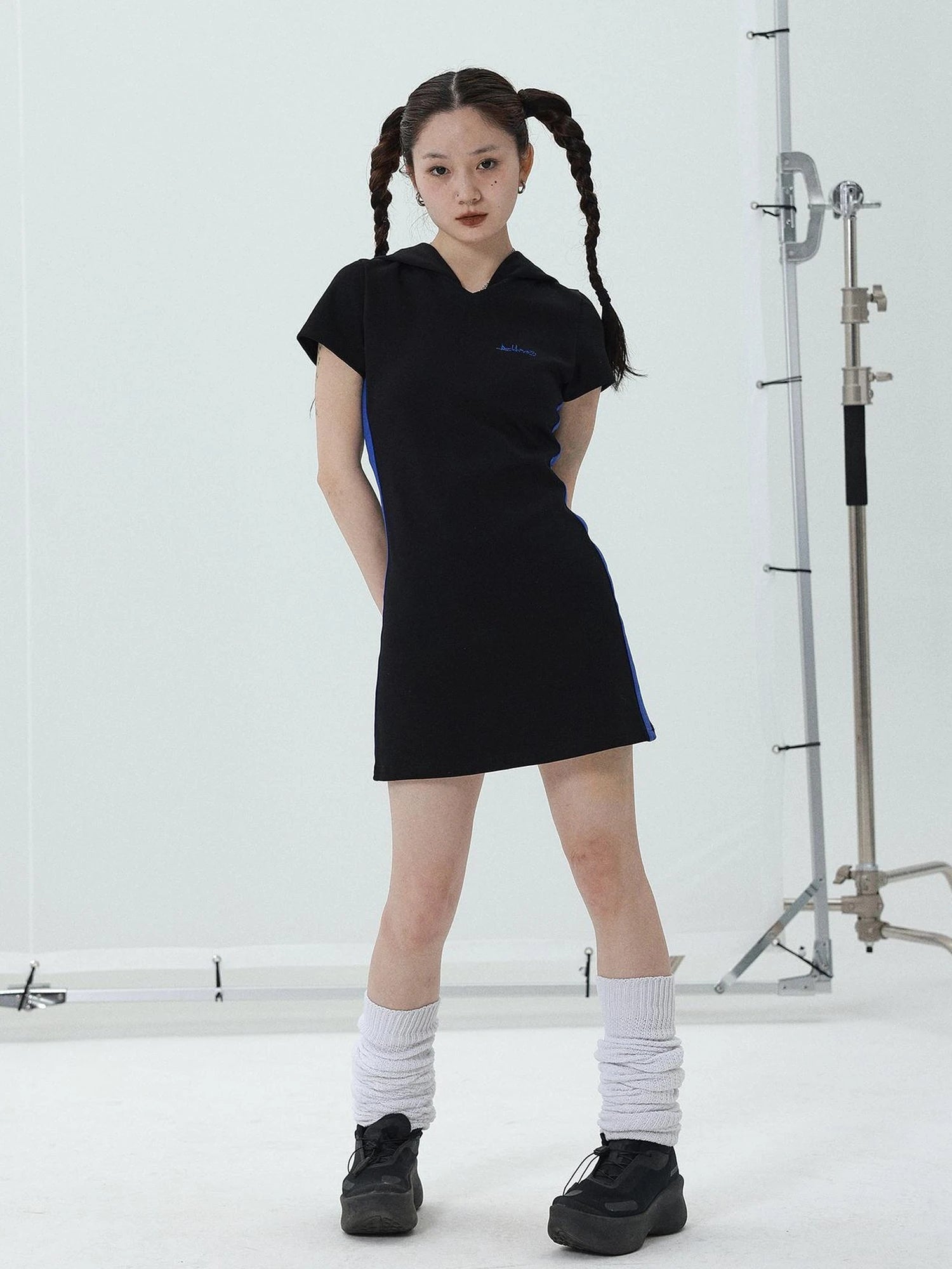 T-shirt Dress with Hood V-neck Slim Fit Black
