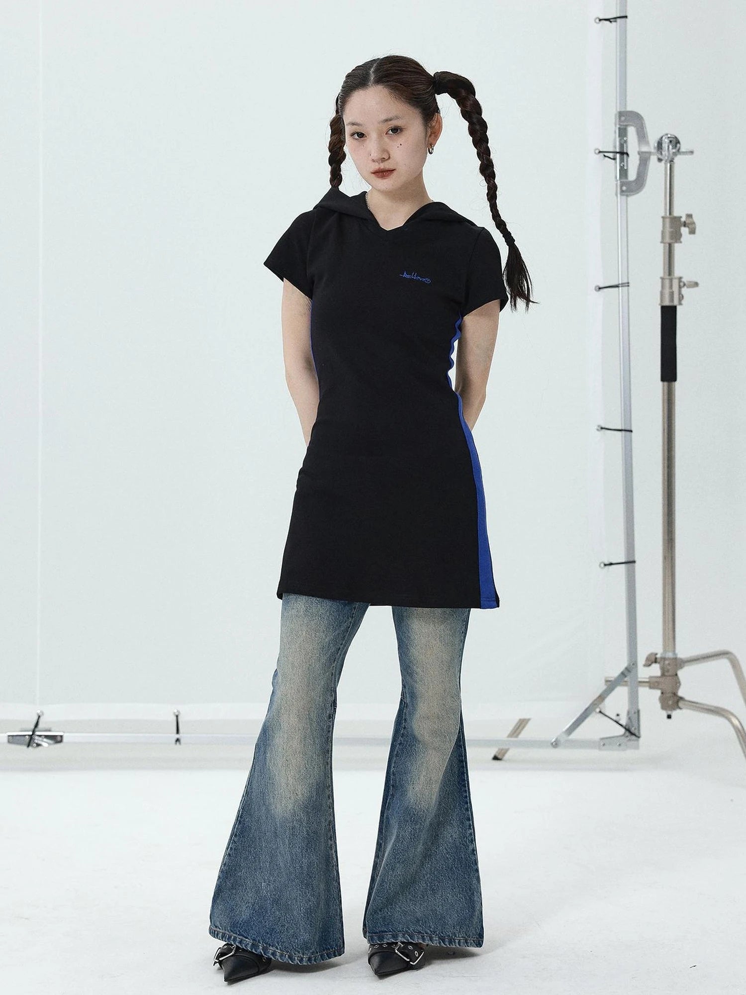 T-shirt Dress with Hood V-neck Slim Fit Black