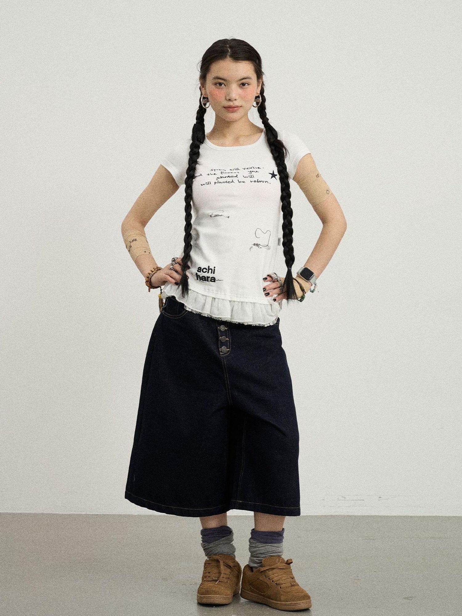 Achihara Time Bandage Floral Trim Tee