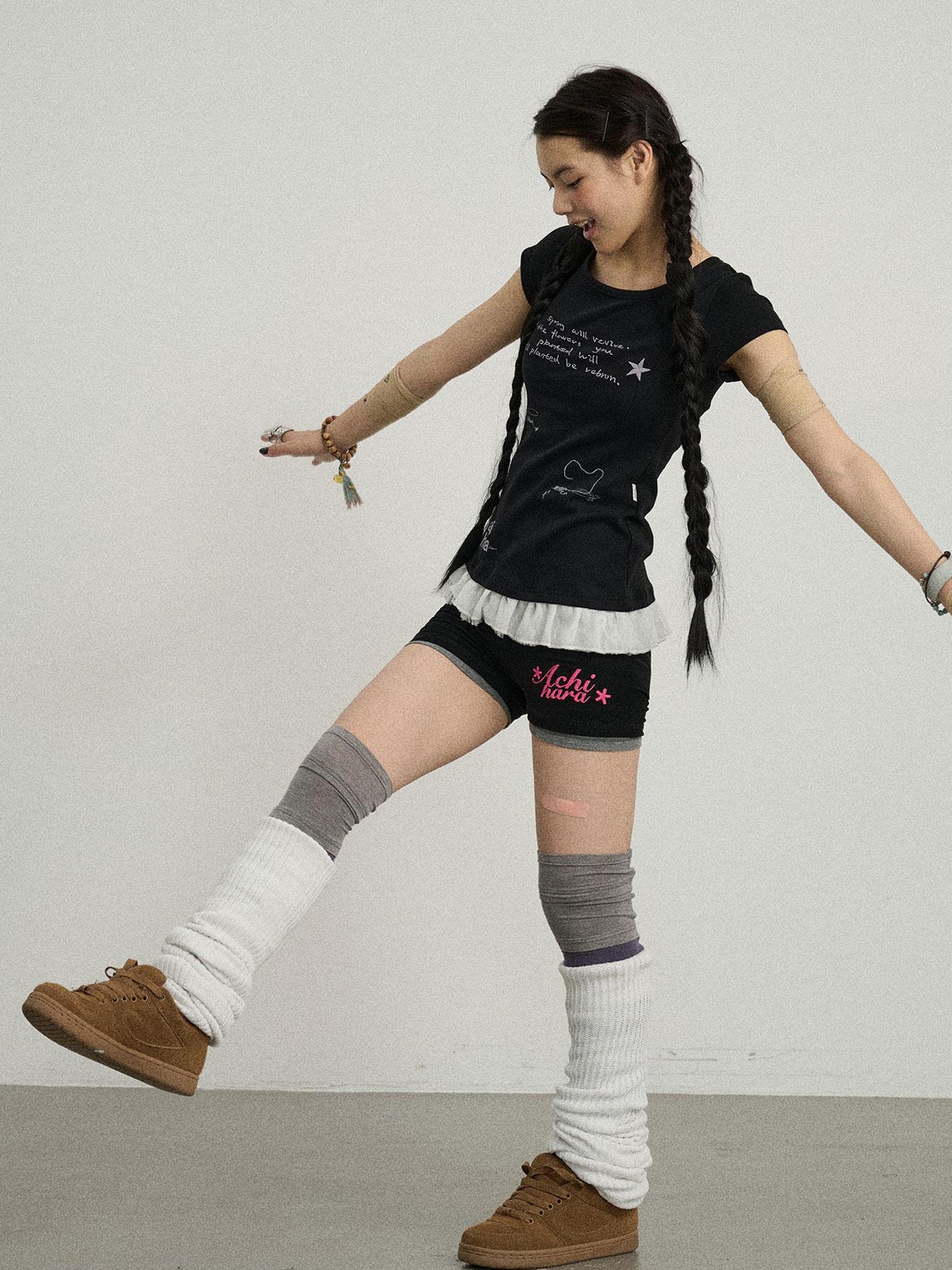 Achihara Time Bandage Floral Trim Tee
