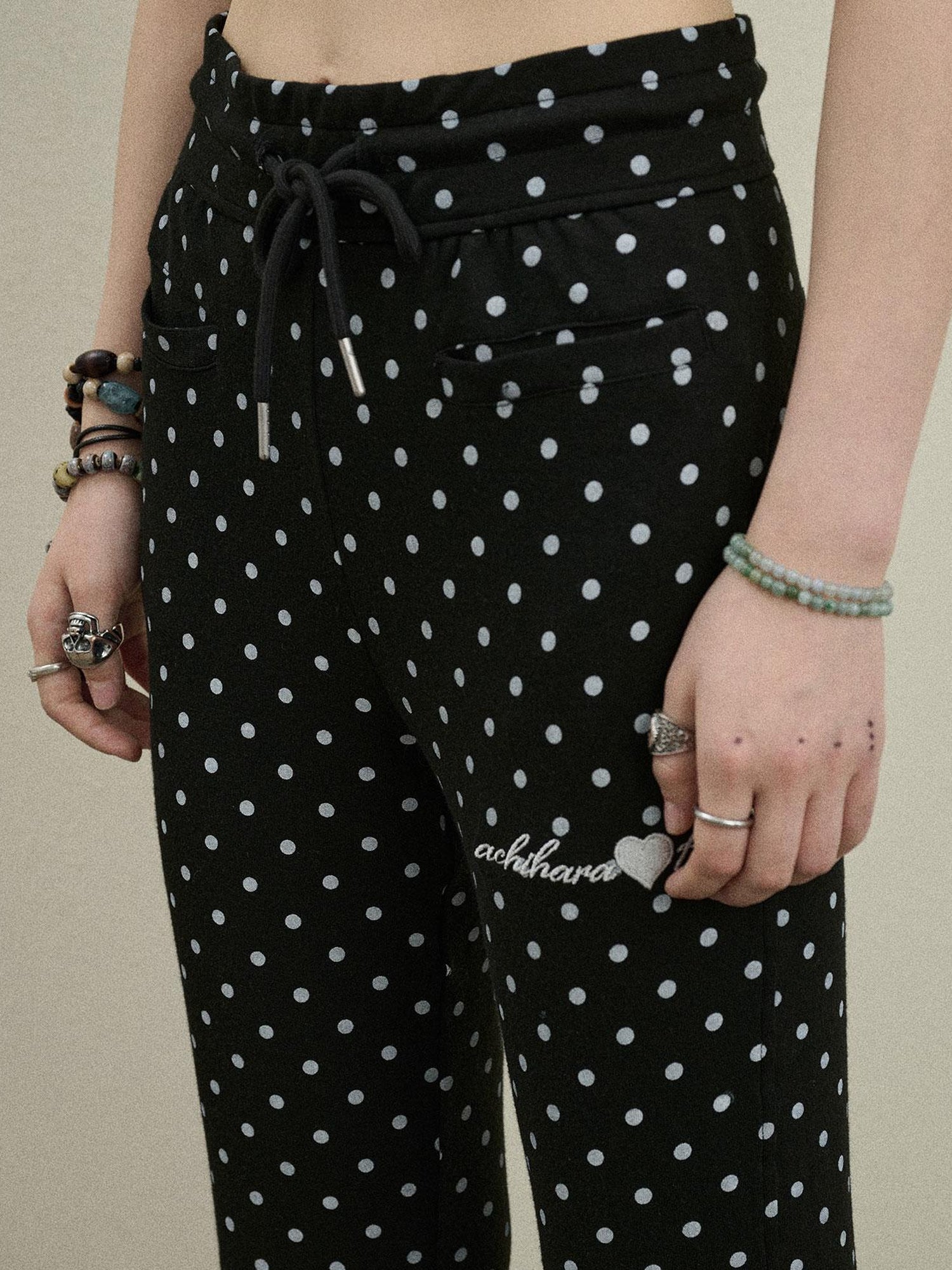Achihara Toee Flared Knit Pants