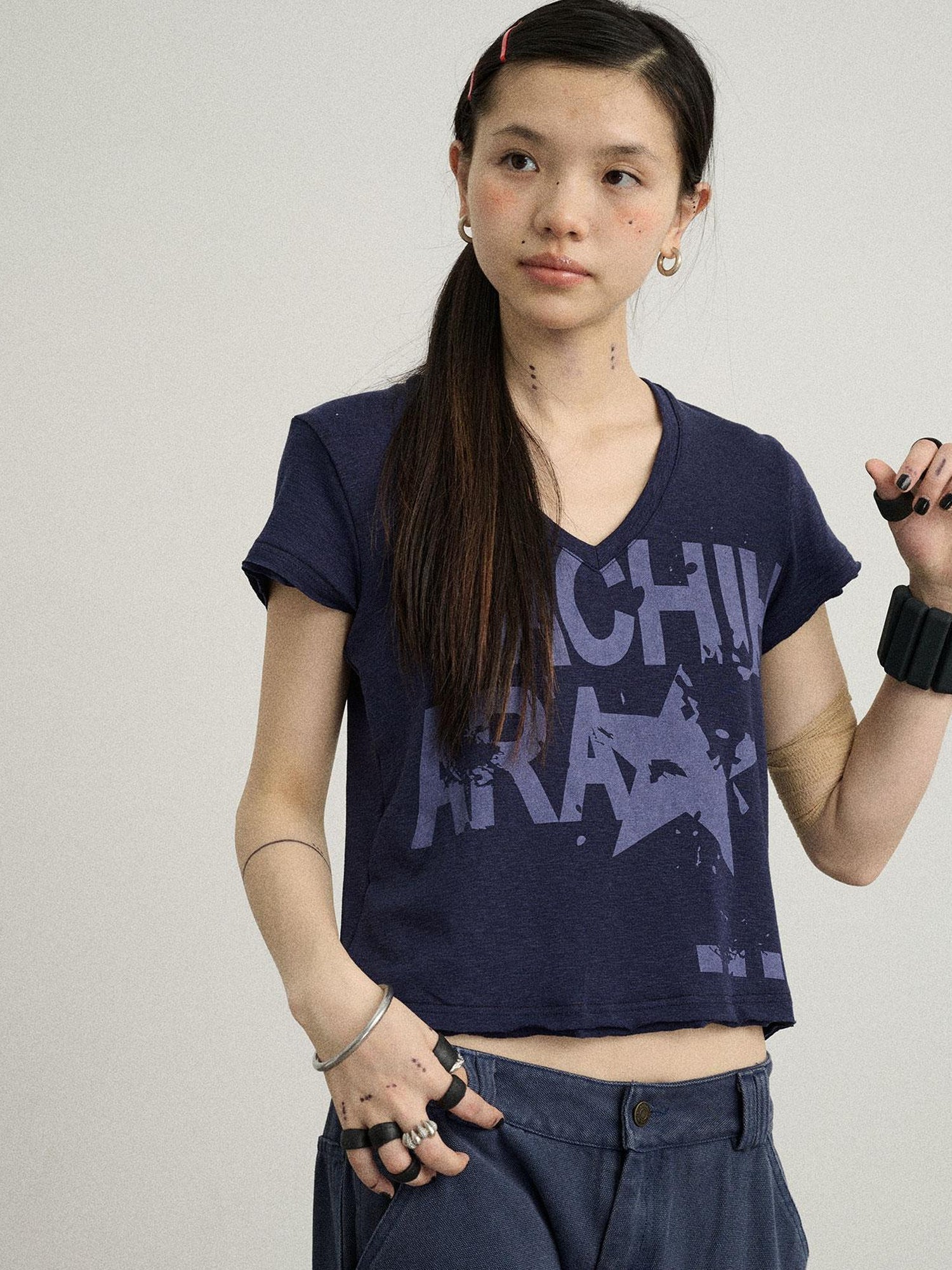 Achihara V-Neck Frayed Hem Cotton Tee With Melted Fruit Print
