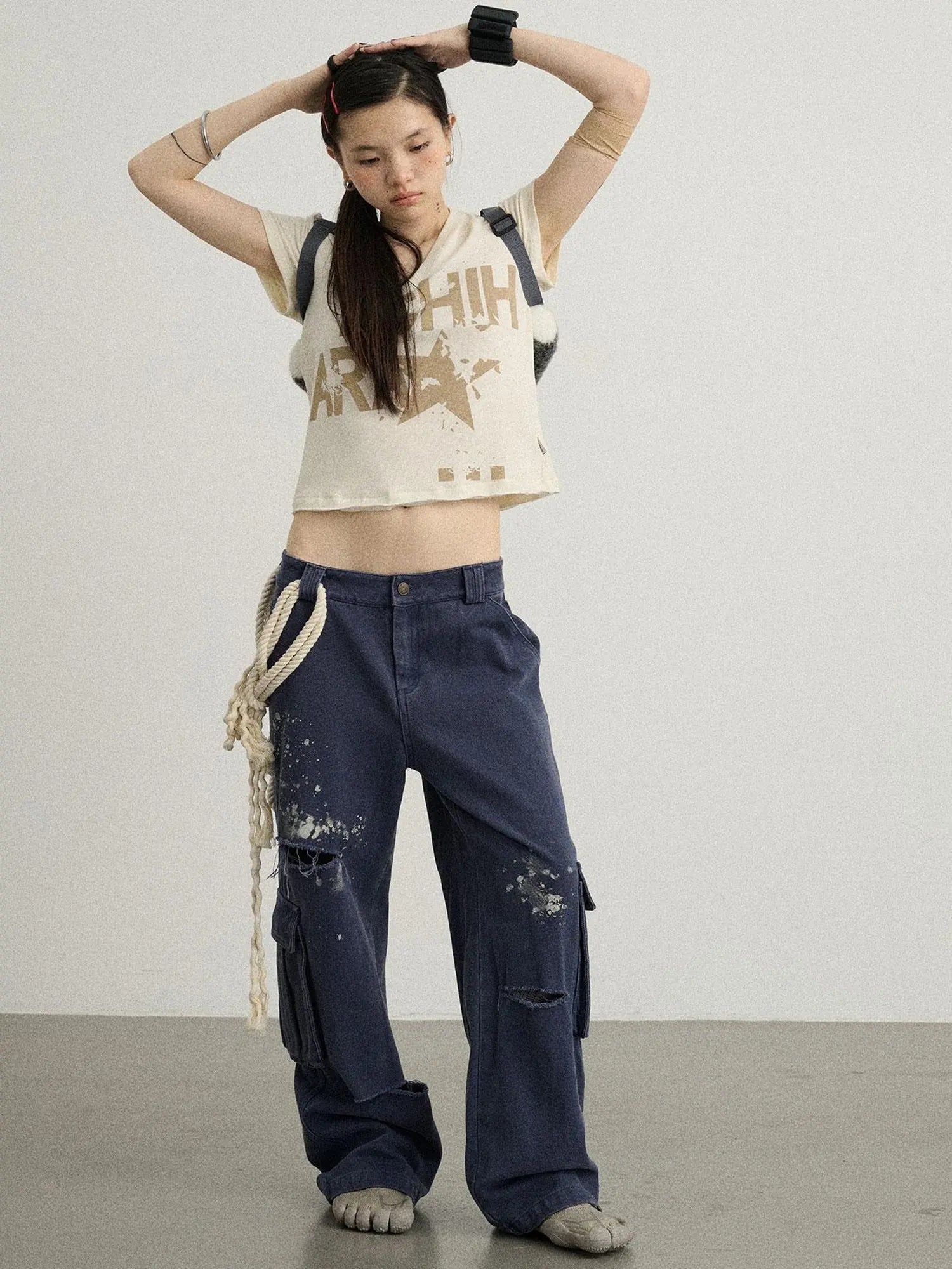 V-Neck Frayed Hem Cotton Tee With Melted Fruit Print