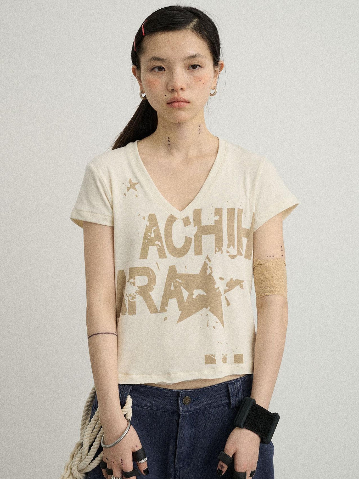 Achihara V-Neck Frayed Hem Cotton Tee With Melted Fruit Print