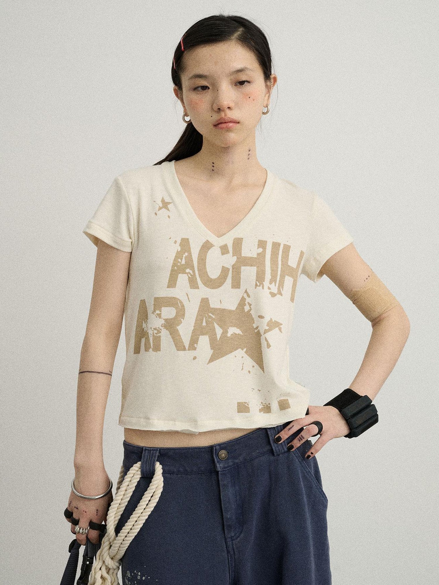 Achihara V-Neck Frayed Hem Cotton Tee With Melted Fruit Print