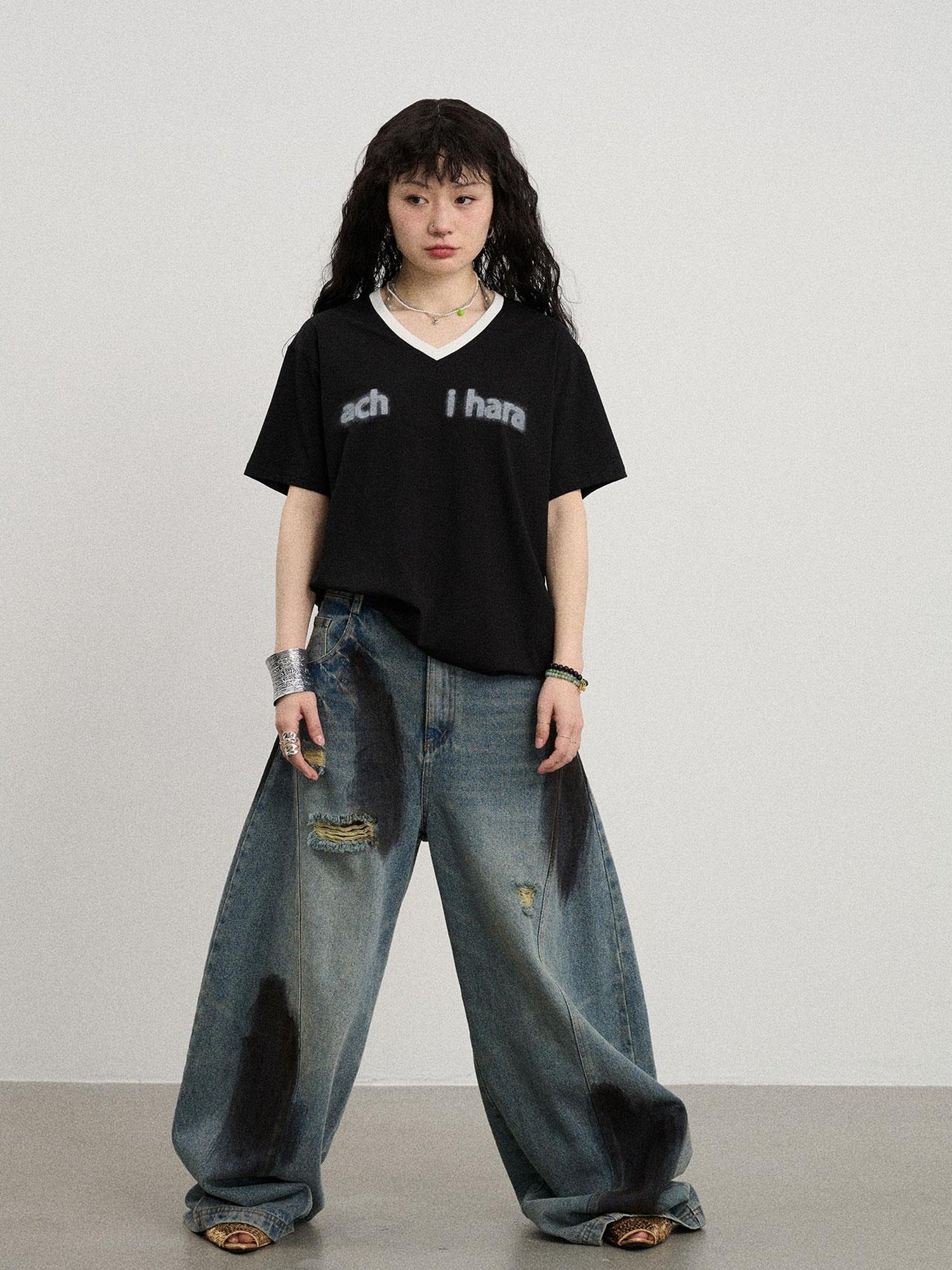 Achihara V-Neck Relaxed Tee With Melting Ice Design