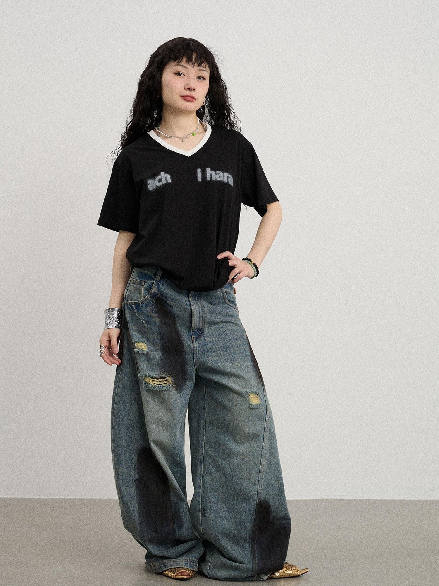 Achihara V-Neck Relaxed Tee With Melting Ice Design