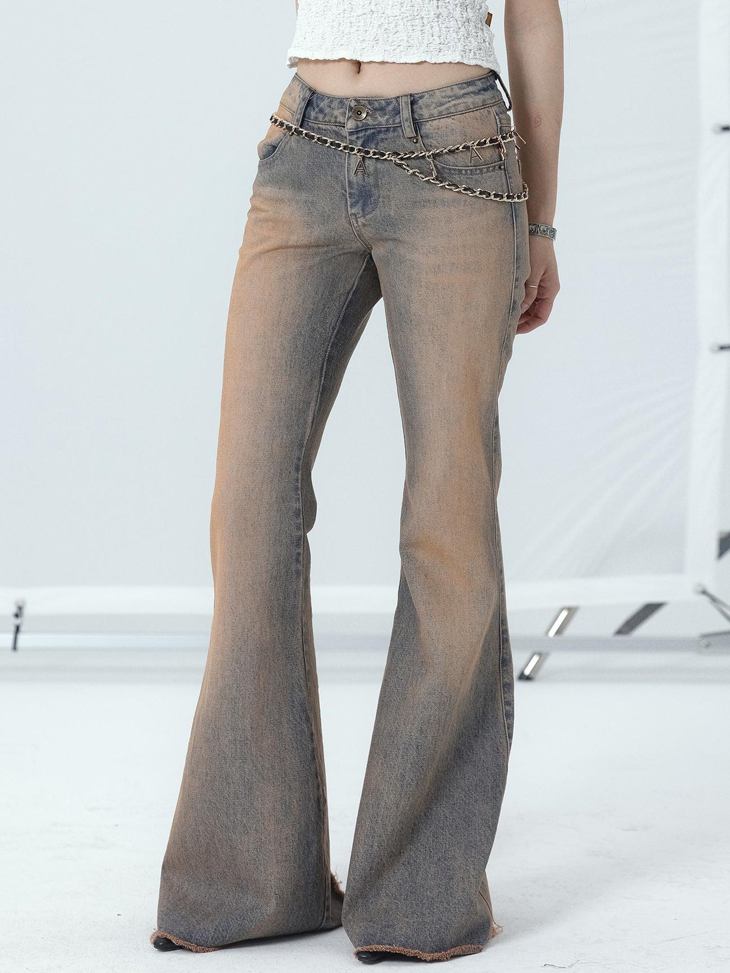 Achihara Vintage Distressed Flare Jeans For Women