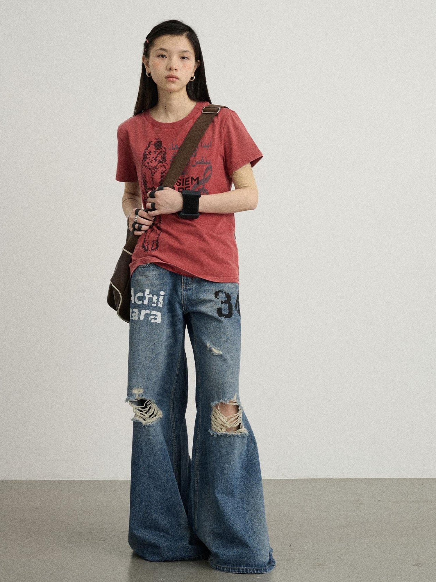 Achihara Vintage Music Radio Tee