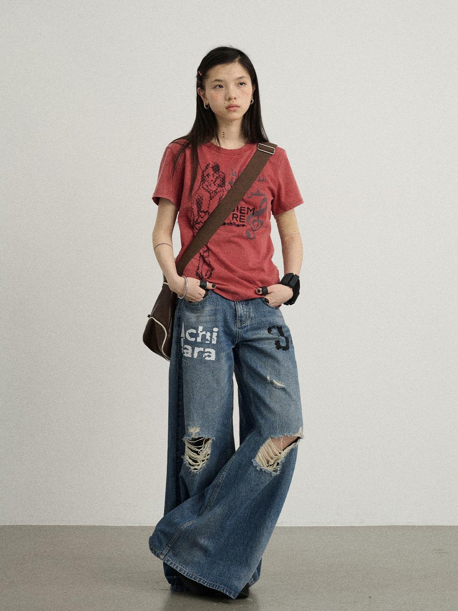 Achihara Vintage Music Radio Tee