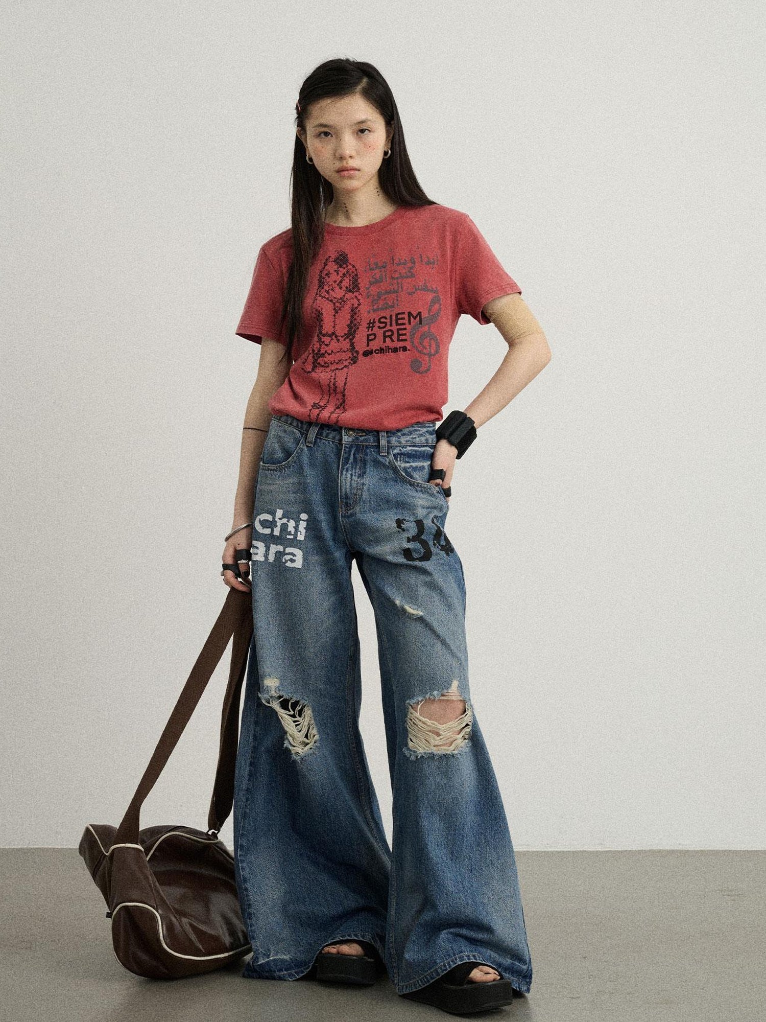 Achihara Vintage Music Radio Tee