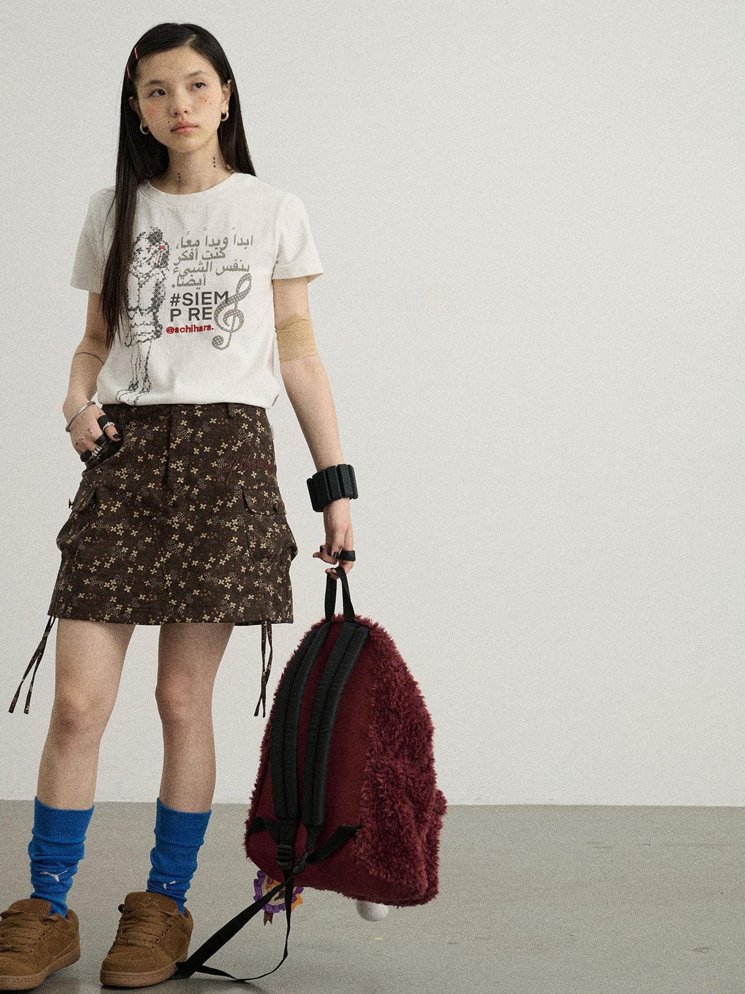 Achihara Vintage Music Radio Tee