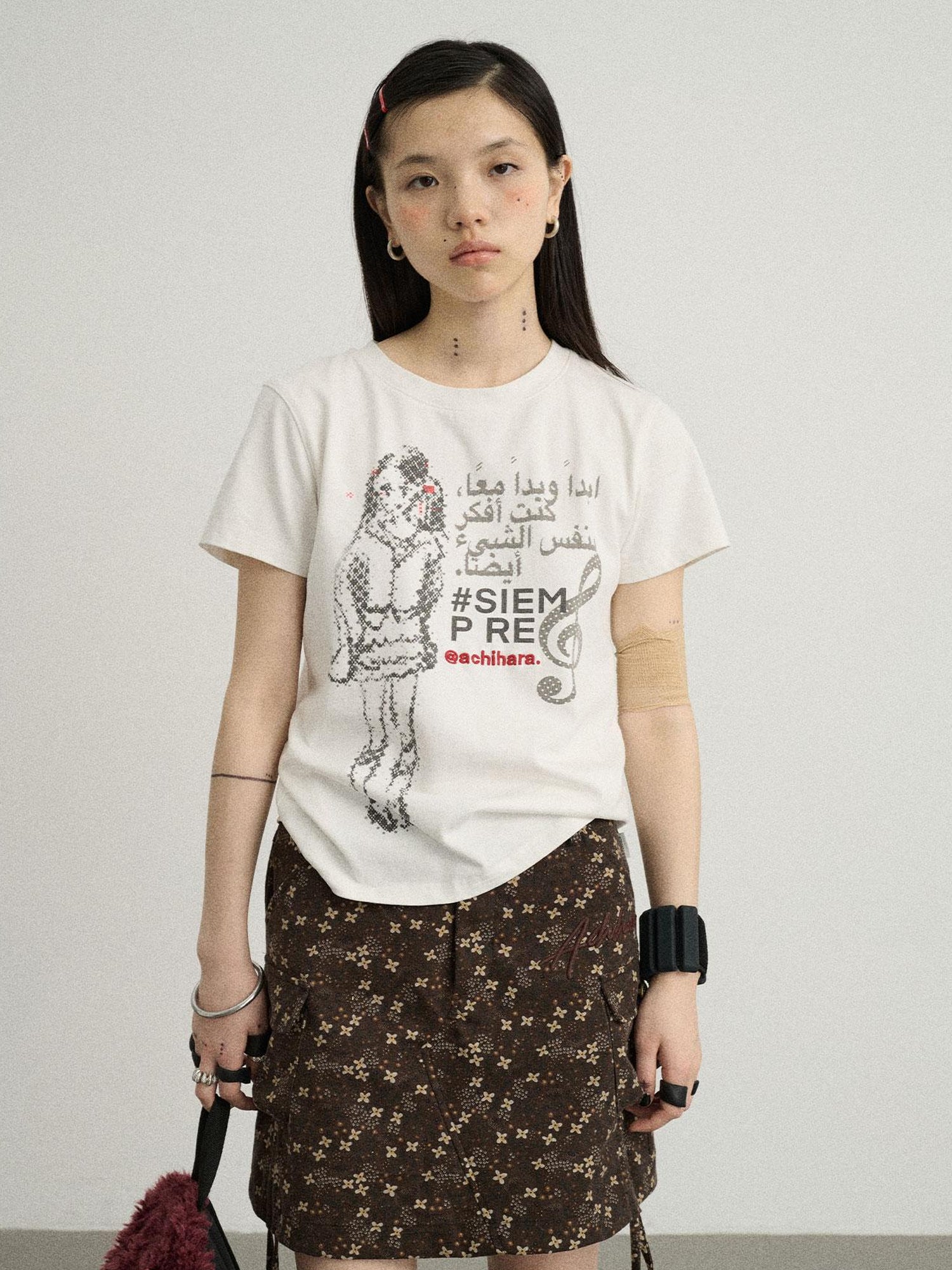 Achihara Vintage Music Radio Tee