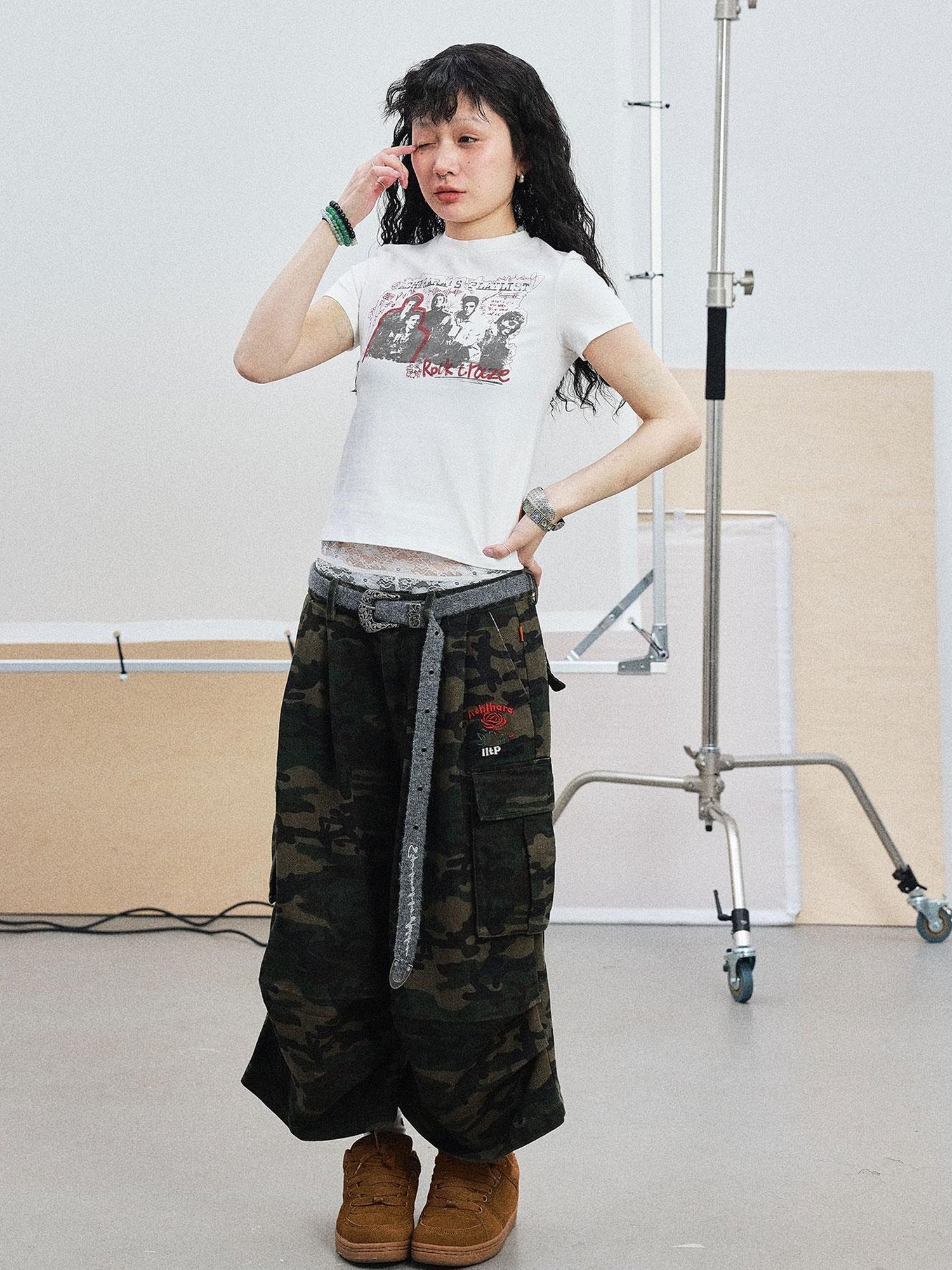 Achihara Vintage Rock Band Graphic Tee Distressed Washed Short Sleeve V Neck T Shirt