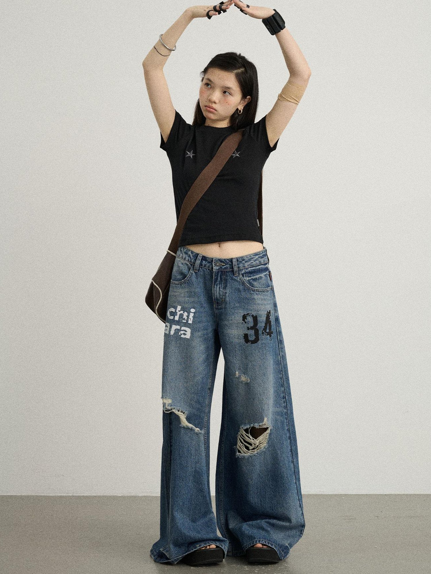 Achihara Vintage Washed Wide Leg Jeans With Distressed Details