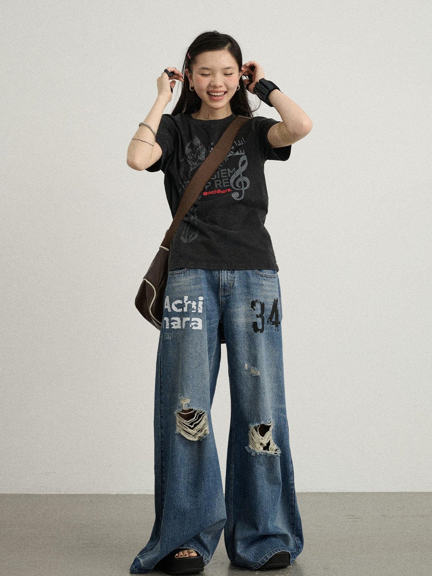 Achihara Vintage Washed Wide Leg Jeans With Distressed Details