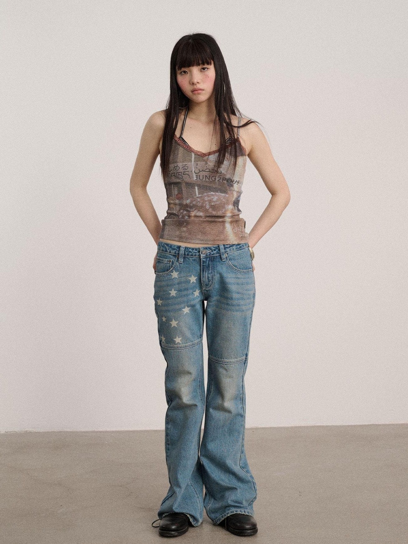 Achihara Washed Blue Star Detail Natural Waist Non Stretch Women Denim Straight Jeans
