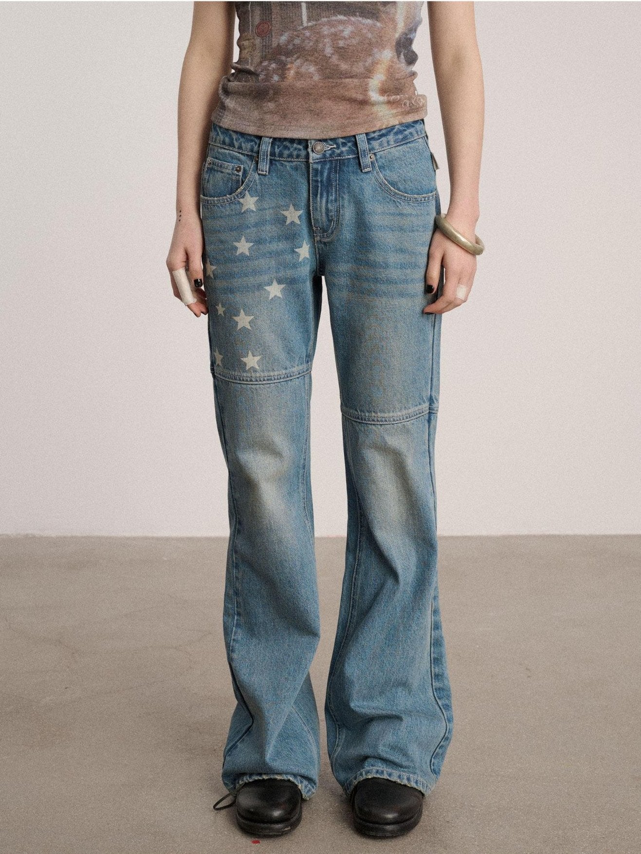 Achihara Washed Blue Star Detail Natural Waist Non Stretch Women Denim Straight Jeans