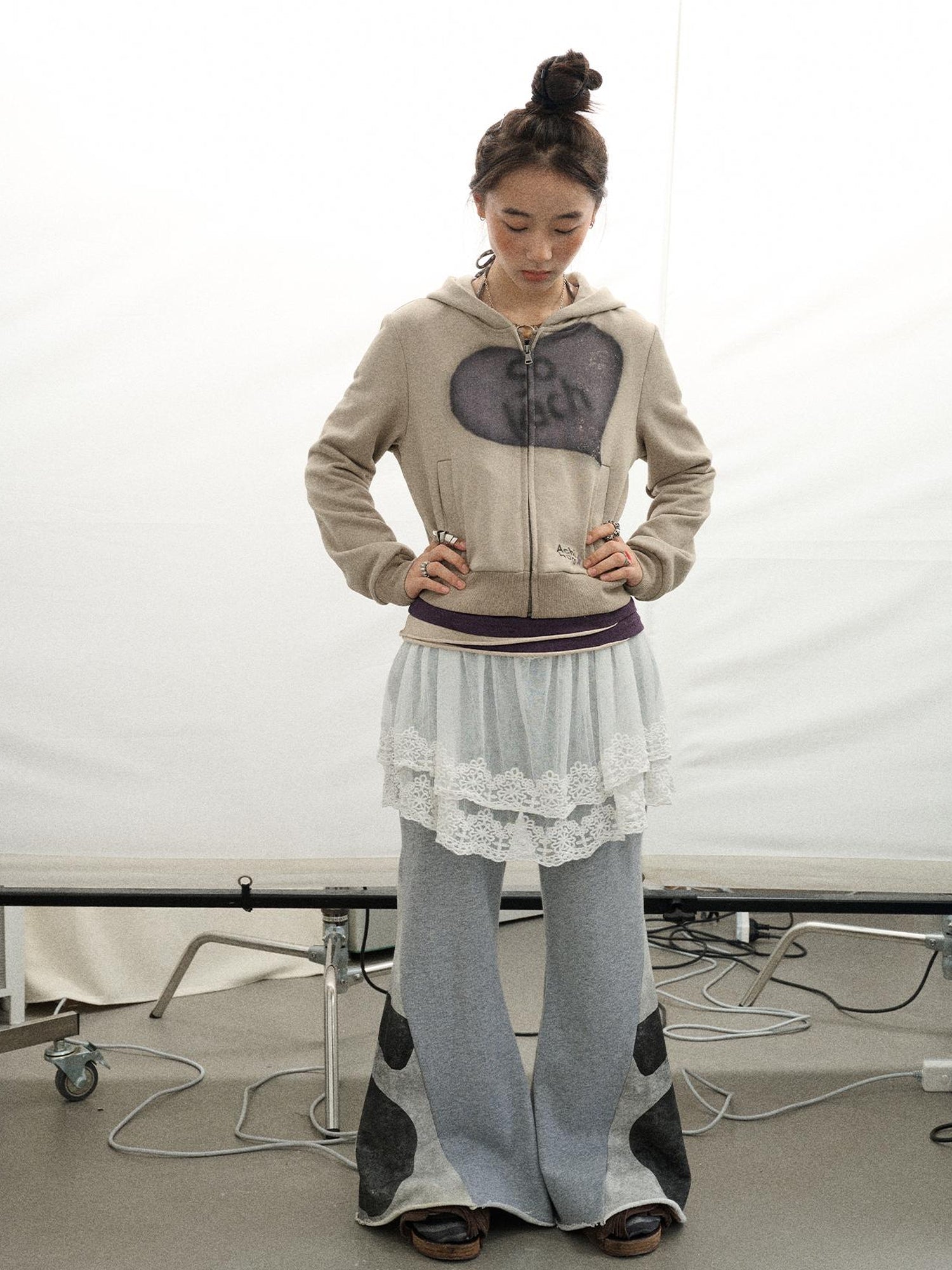 Achihara Weekend Bliss Cropped Hoodie