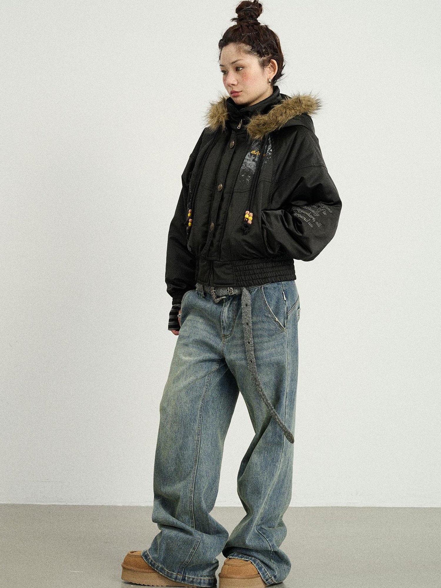 Achihara Winter Musta Puffer Coat