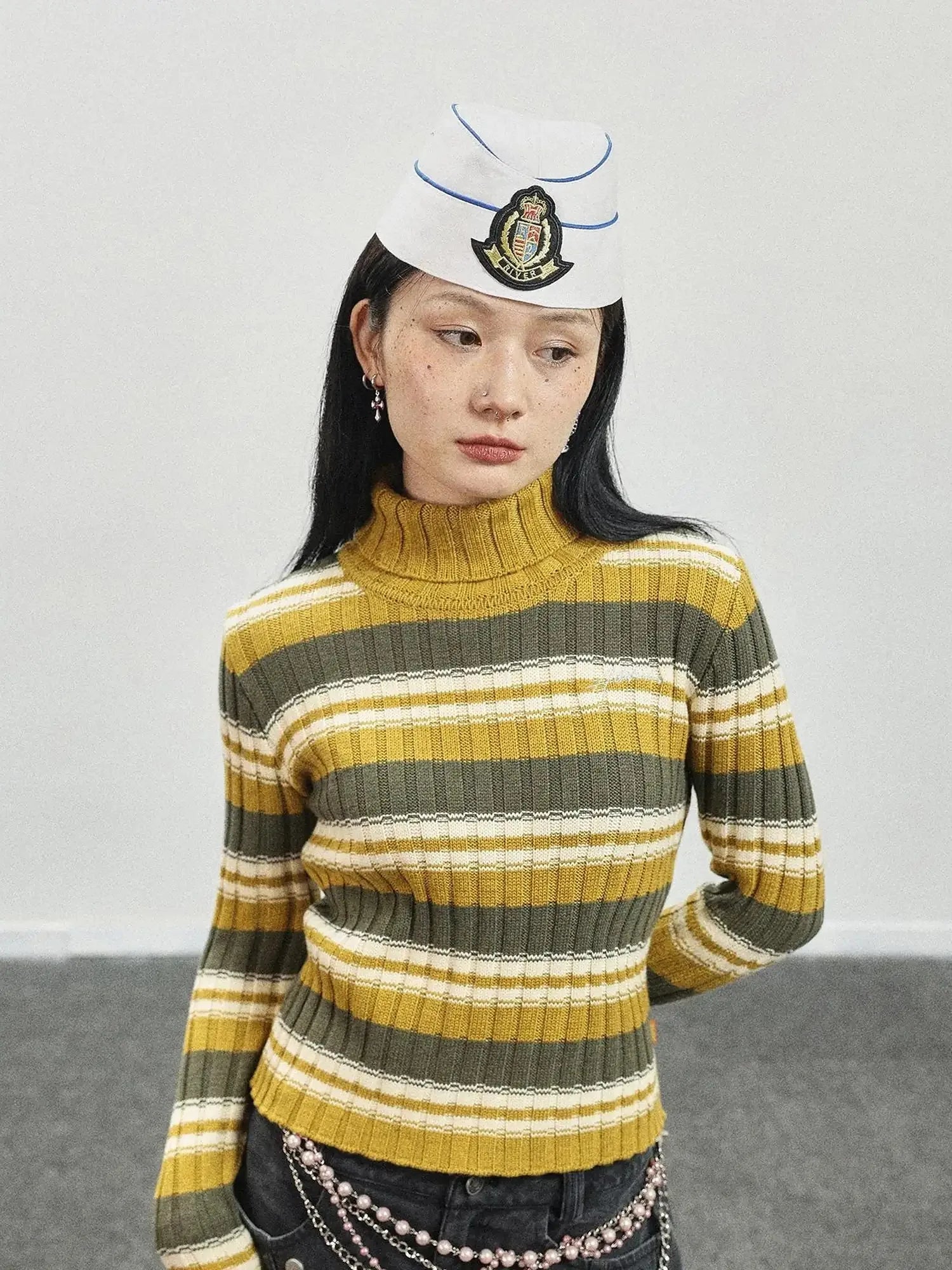 Women Striped Knit Sweater Short Sleeve Round Neck Slim Fit Top