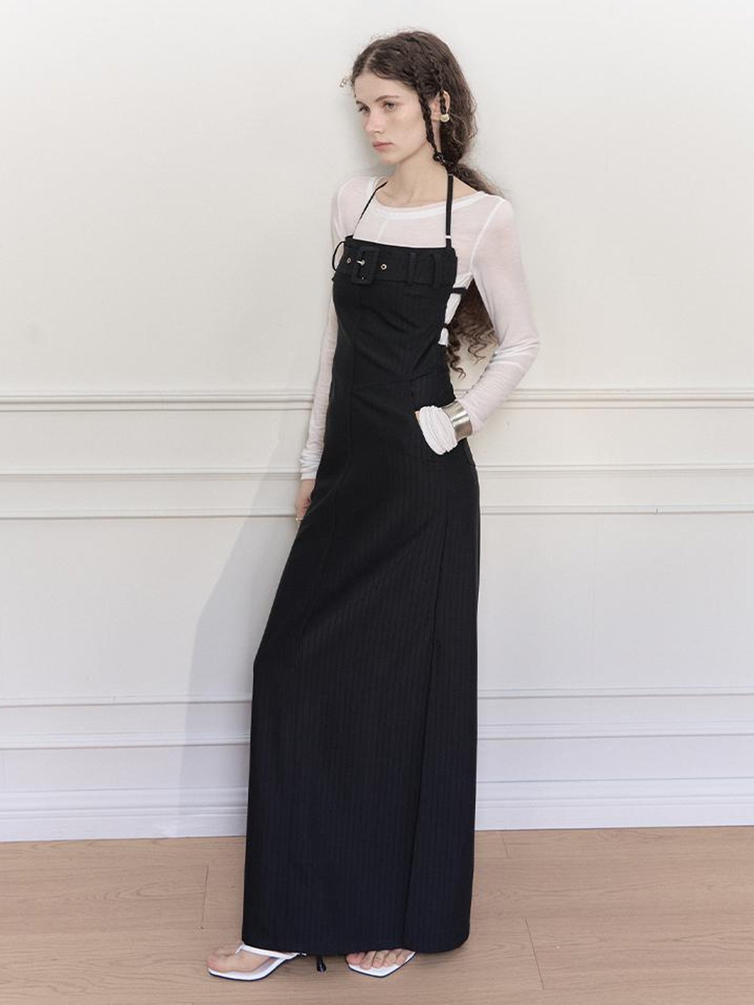 AnnoMundi Adjustable Strap Backless Slit Maxi Dress