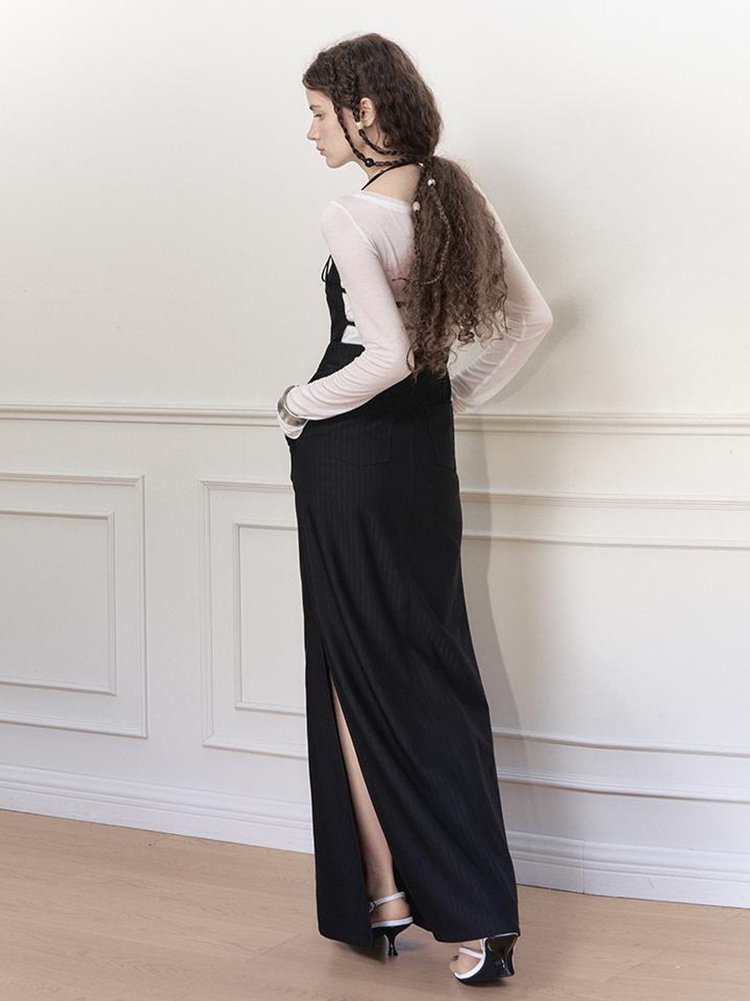 AnnoMundi Adjustable Strap Backless Slit Maxi Dress