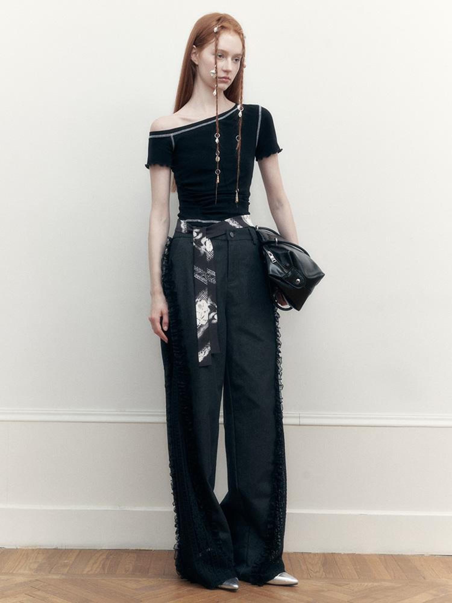 AnnoMundi Asymmetric Floral Hem T Shirt