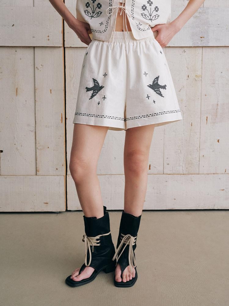 AnnoMundi Beige Applique Bird Embroidered Two Piece Women&