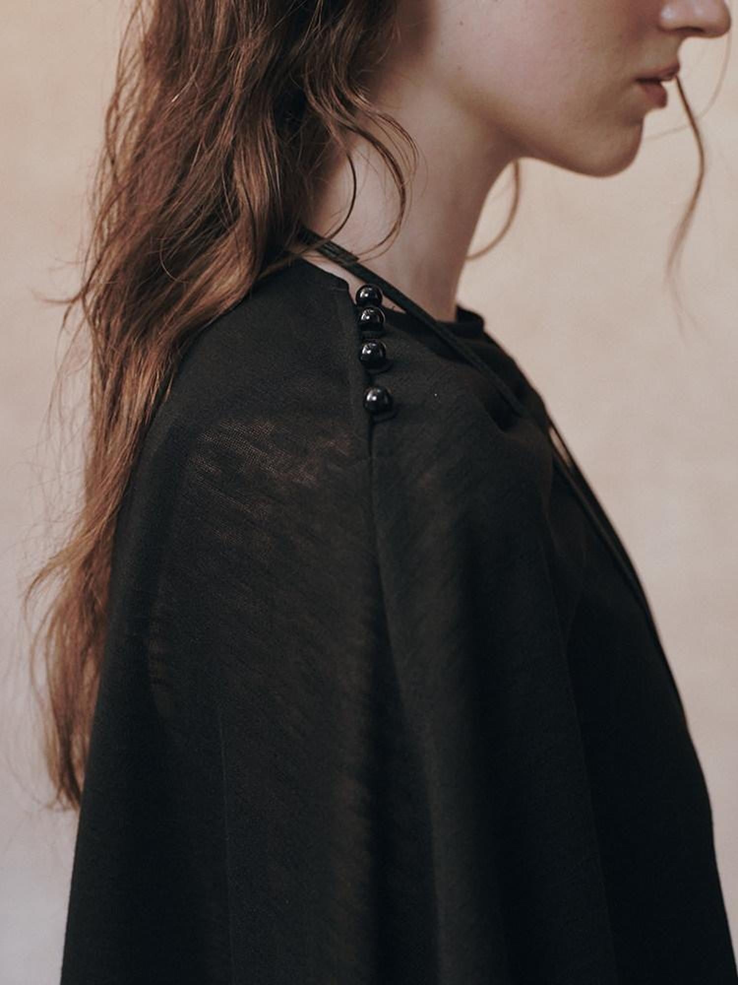 AnnoMundi Black Detachable Shawl Crinkled Ramie Women&