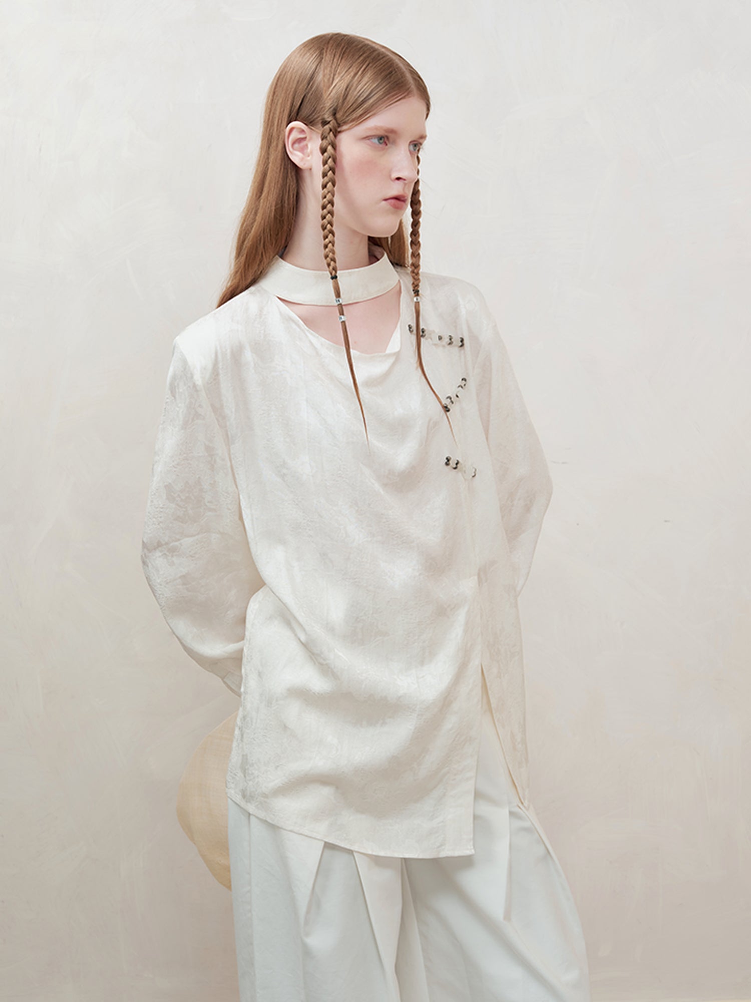 AnnoMundi Braided Knot Textured V-Neck Shirt With Beaded Closures