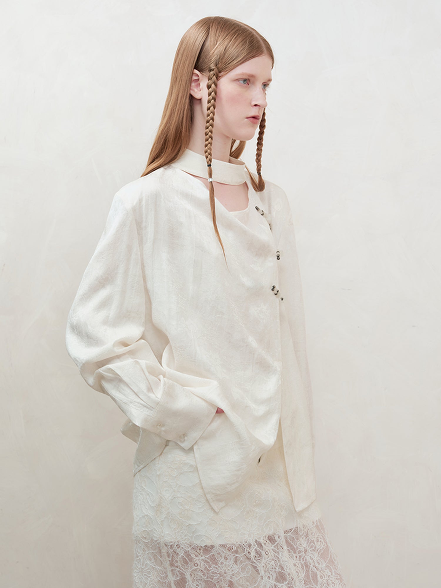 AnnoMundi Braided Knot Textured V-Neck Shirt With Beaded Closures