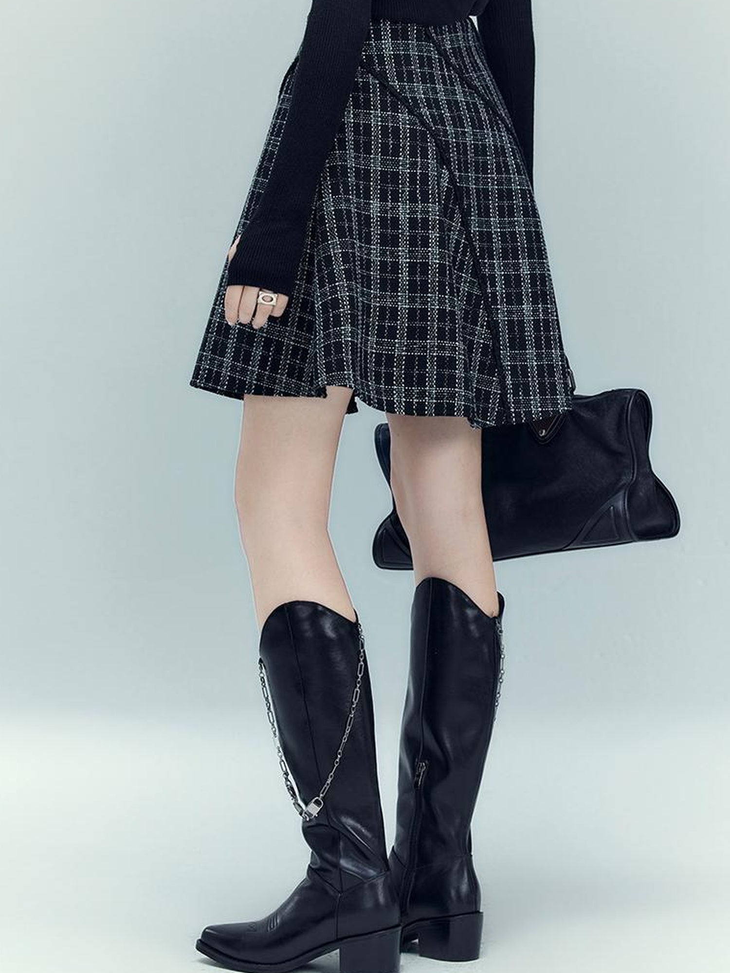 AnnoMundi Chain Chelsea Boots With Punk Studs Side Zipper