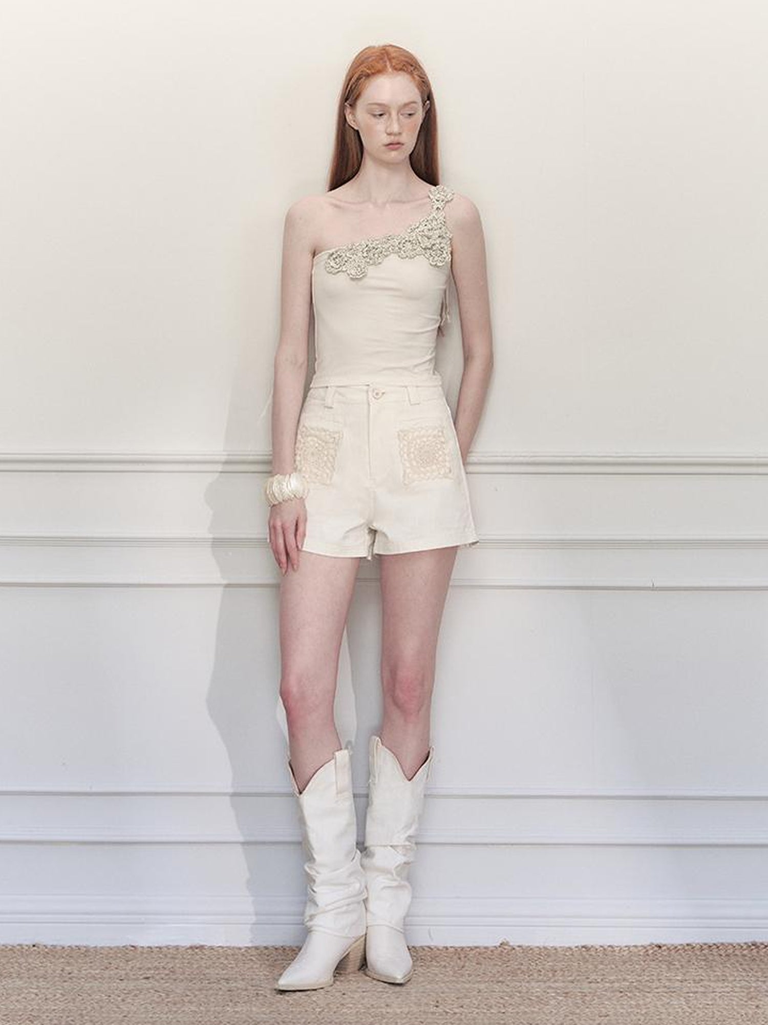 AnnoMundi Crochet Lace High Waisted A Line Shorts