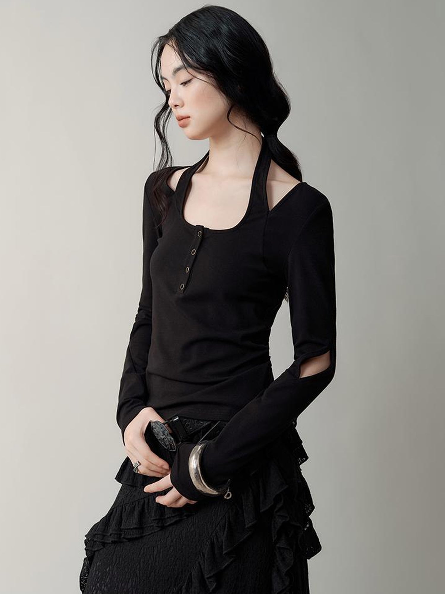 AnnoMundi Crossover Halter Neck Ribbed Knit Top