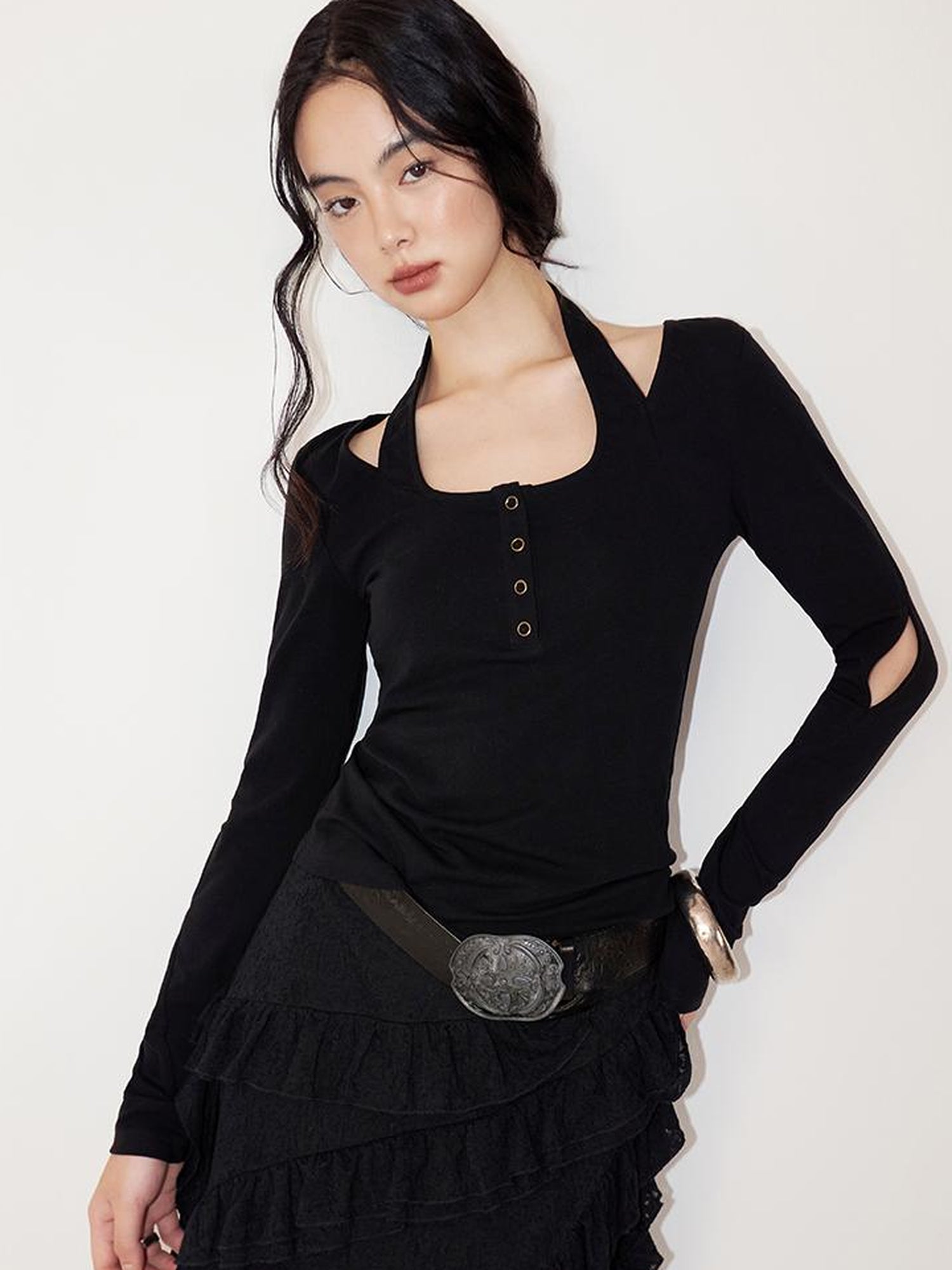 AnnoMundi Crossover Halter Neck Ribbed Knit Top