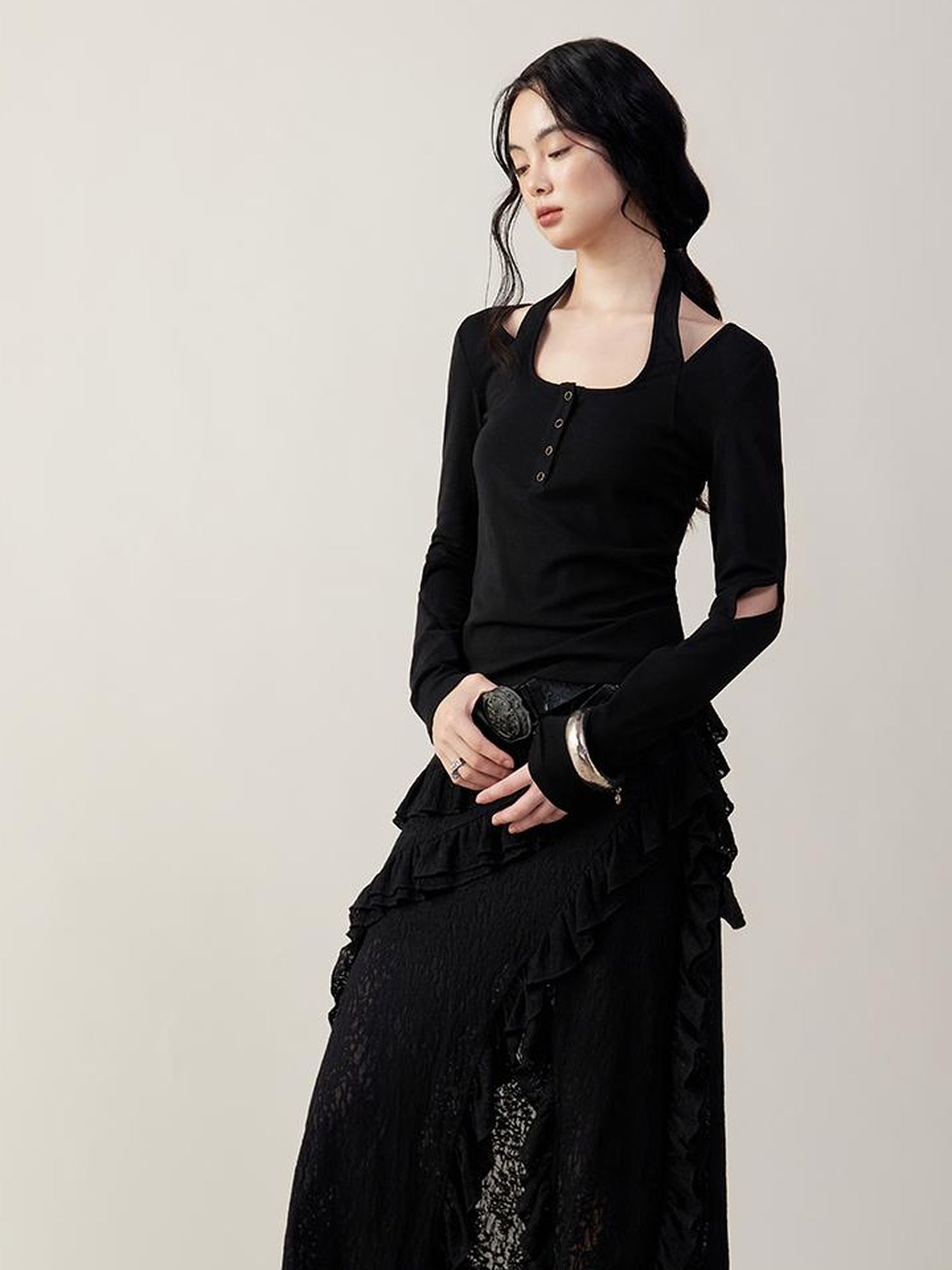 AnnoMundi Crossover Halter Neck Ribbed Knit Top