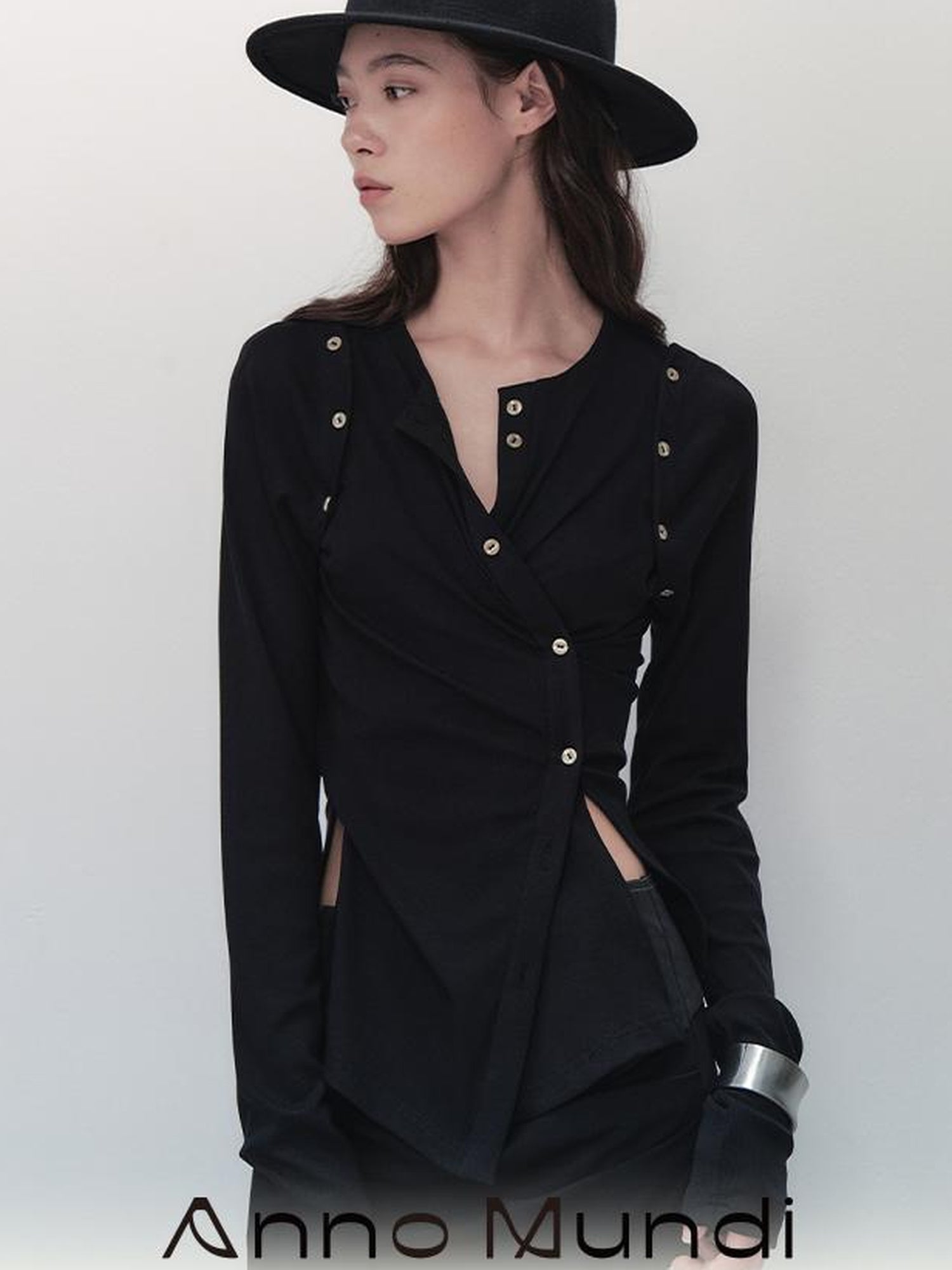 AnnoMundi Deconstructive Knit Cardigan Detachable Sleeves Multi Way Wear