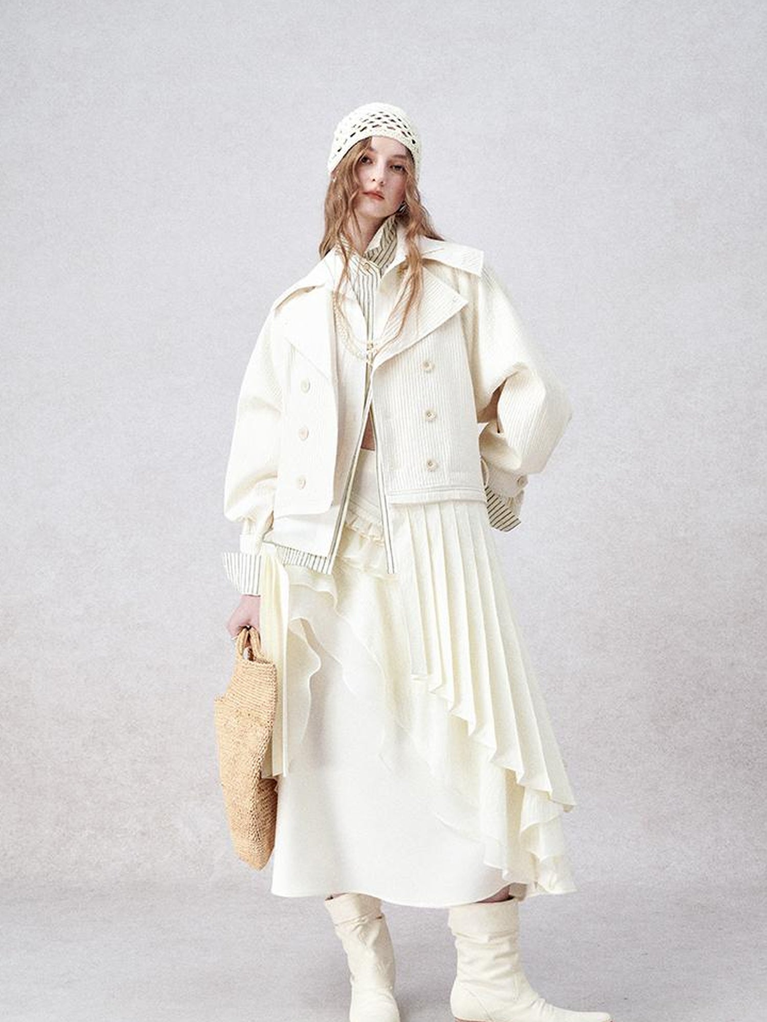 AnnoMundi Detachable Pleated Trench Coat With Asymmetric Hem