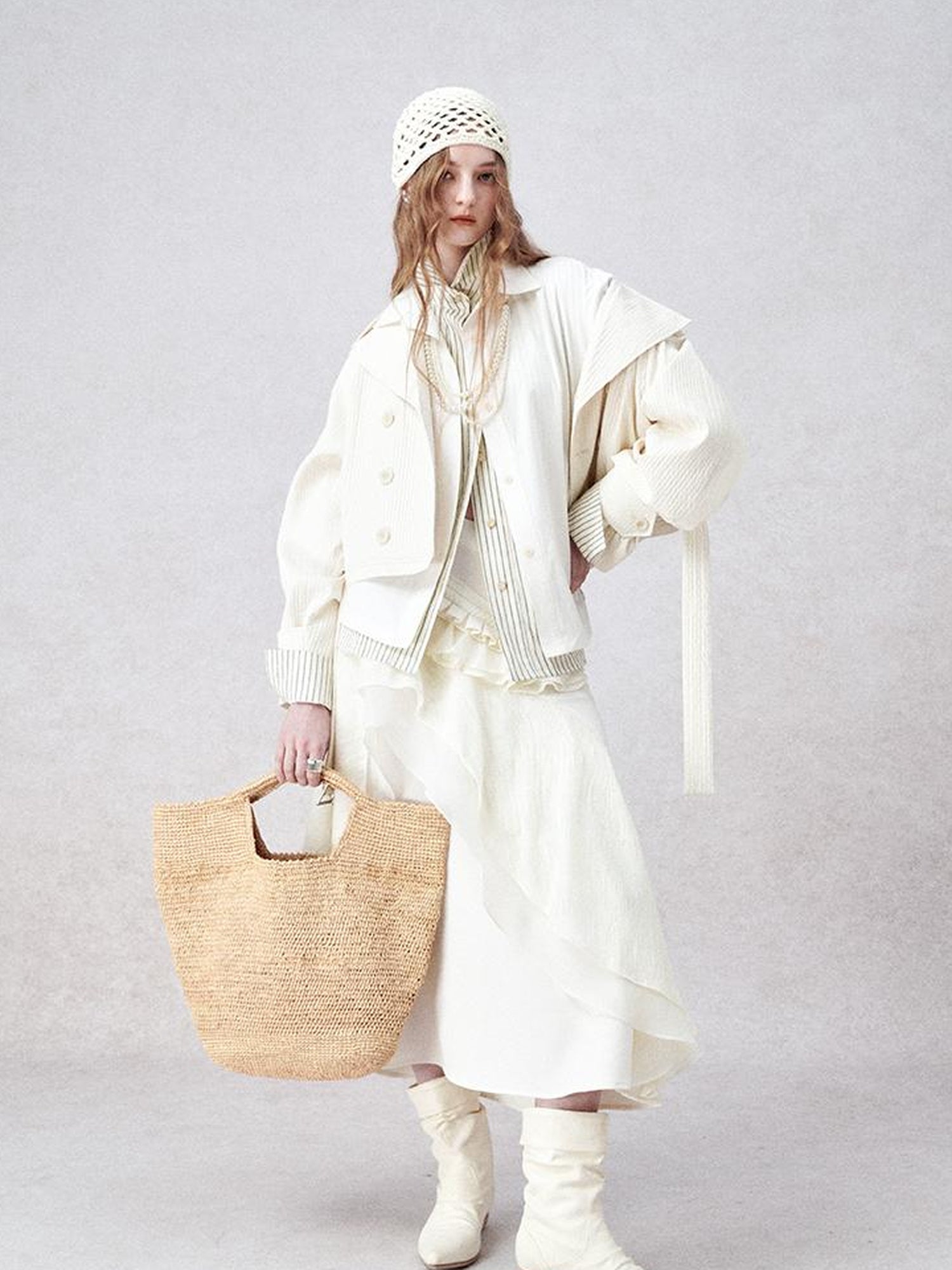 AnnoMundi Detachable Pleated Trench Coat With Asymmetric Hem