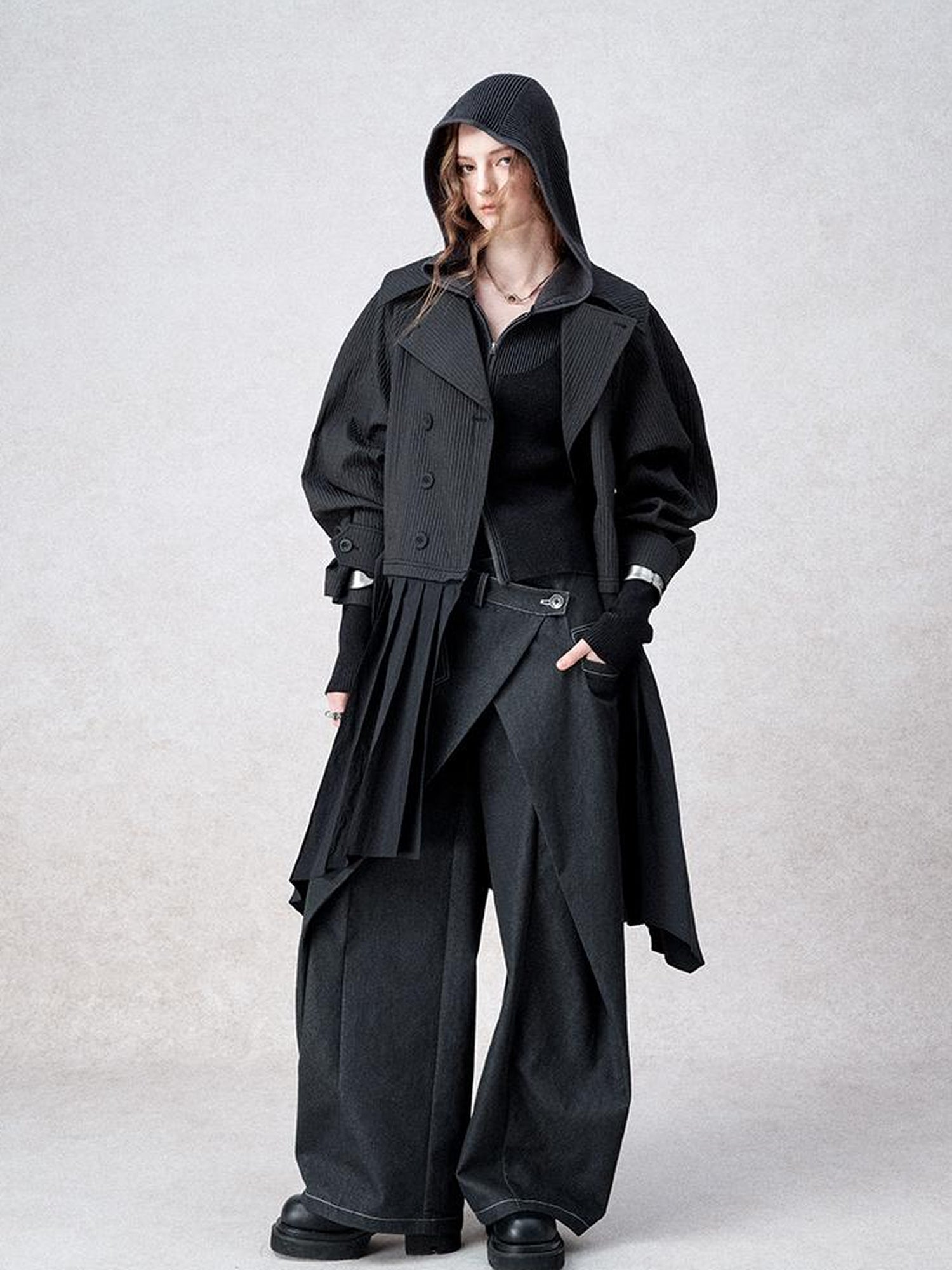 AnnoMundi Detachable Pleated Trench Coat With Asymmetric Hem
