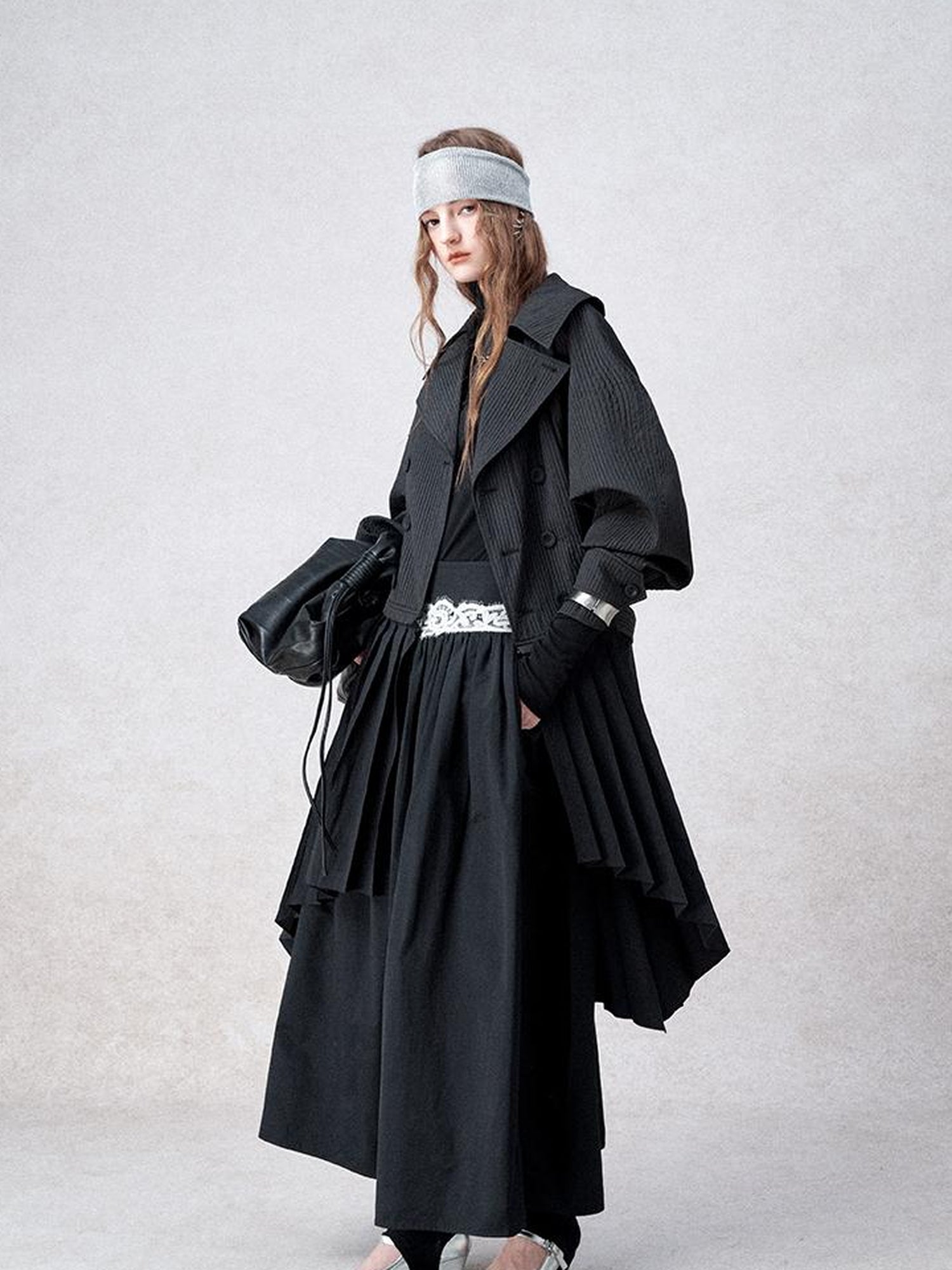 AnnoMundi Detachable Pleated Trench Coat With Asymmetric Hem