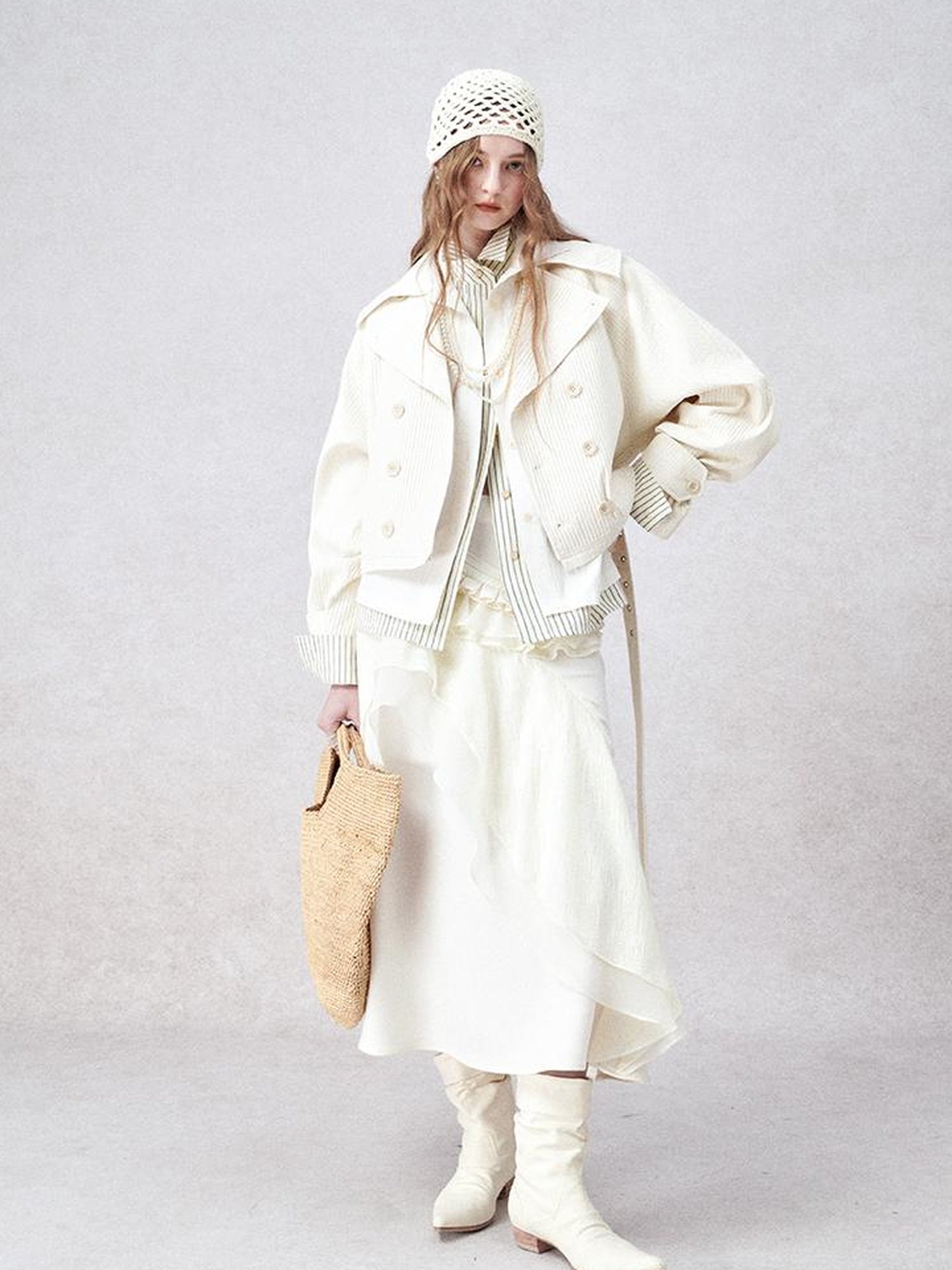 AnnoMundi Detachable Pleated Trench Coat With Asymmetric Hem
