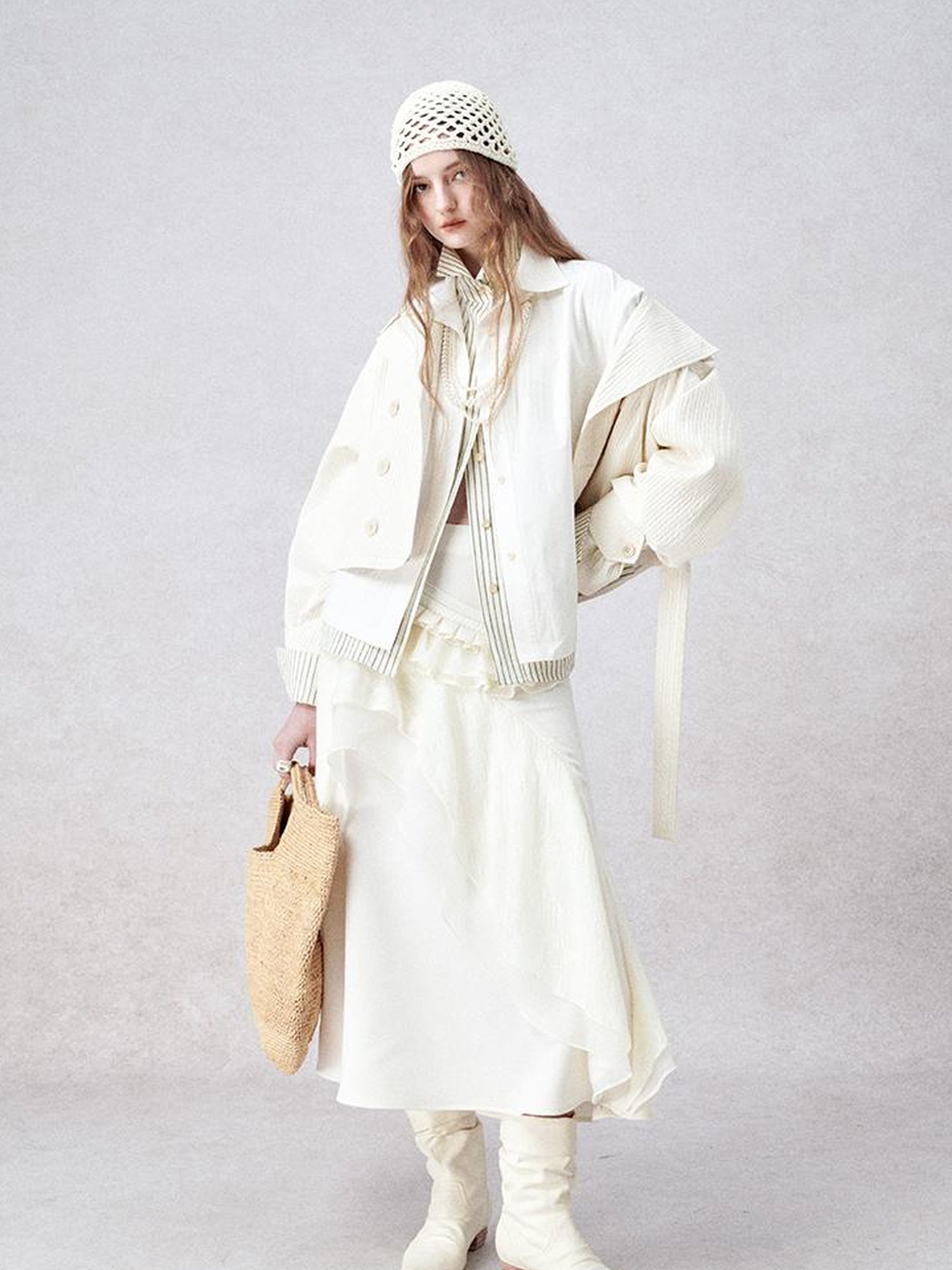 AnnoMundi Detachable Pleated Trench Coat With Asymmetric Hem