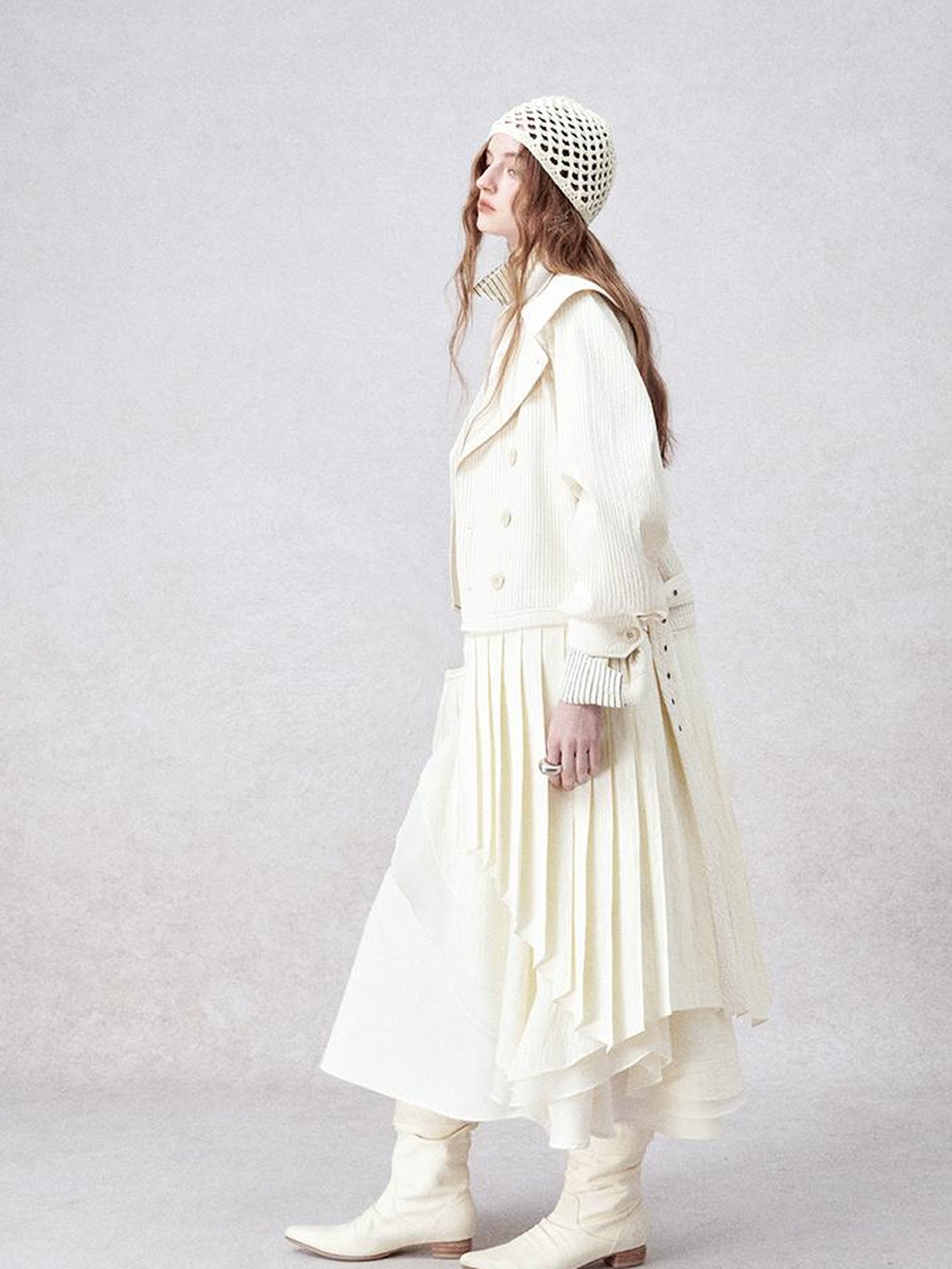 AnnoMundi Detachable Pleated Trench Coat With Asymmetric Hem