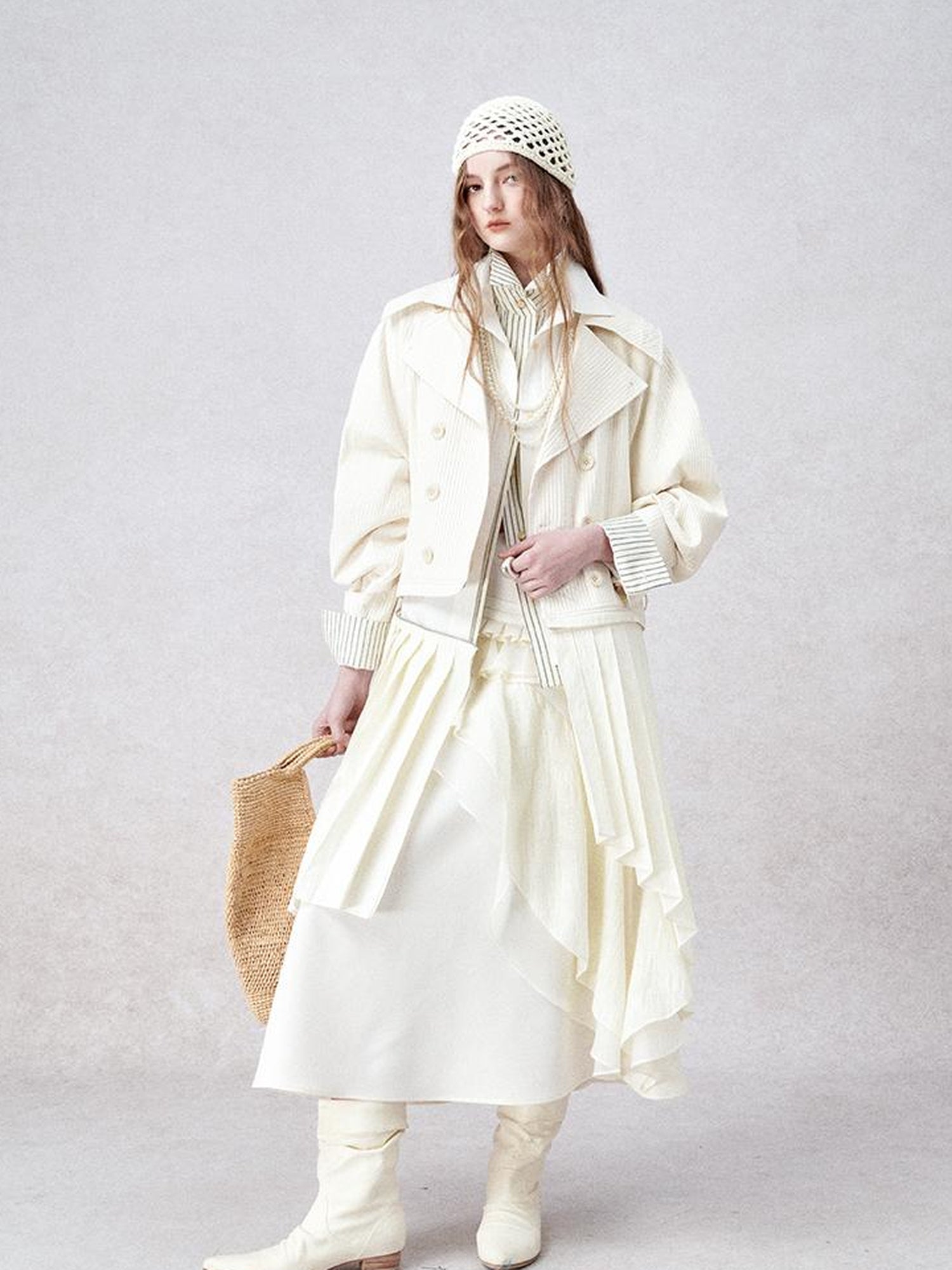 AnnoMundi Detachable Pleated Trench Coat With Asymmetric Hem