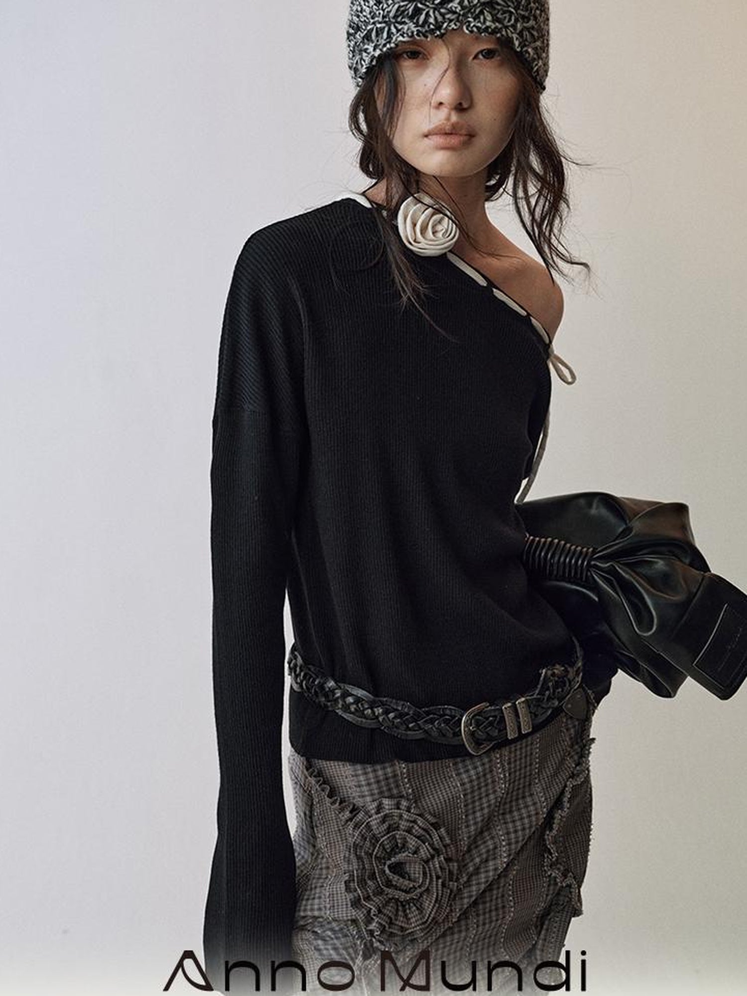 AnnoMundi Detachable Rose Contrast Trim Knit Top